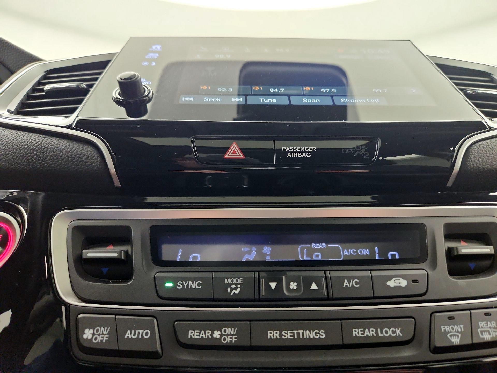 Thumbnail: 2021 Honda Pilot - 17