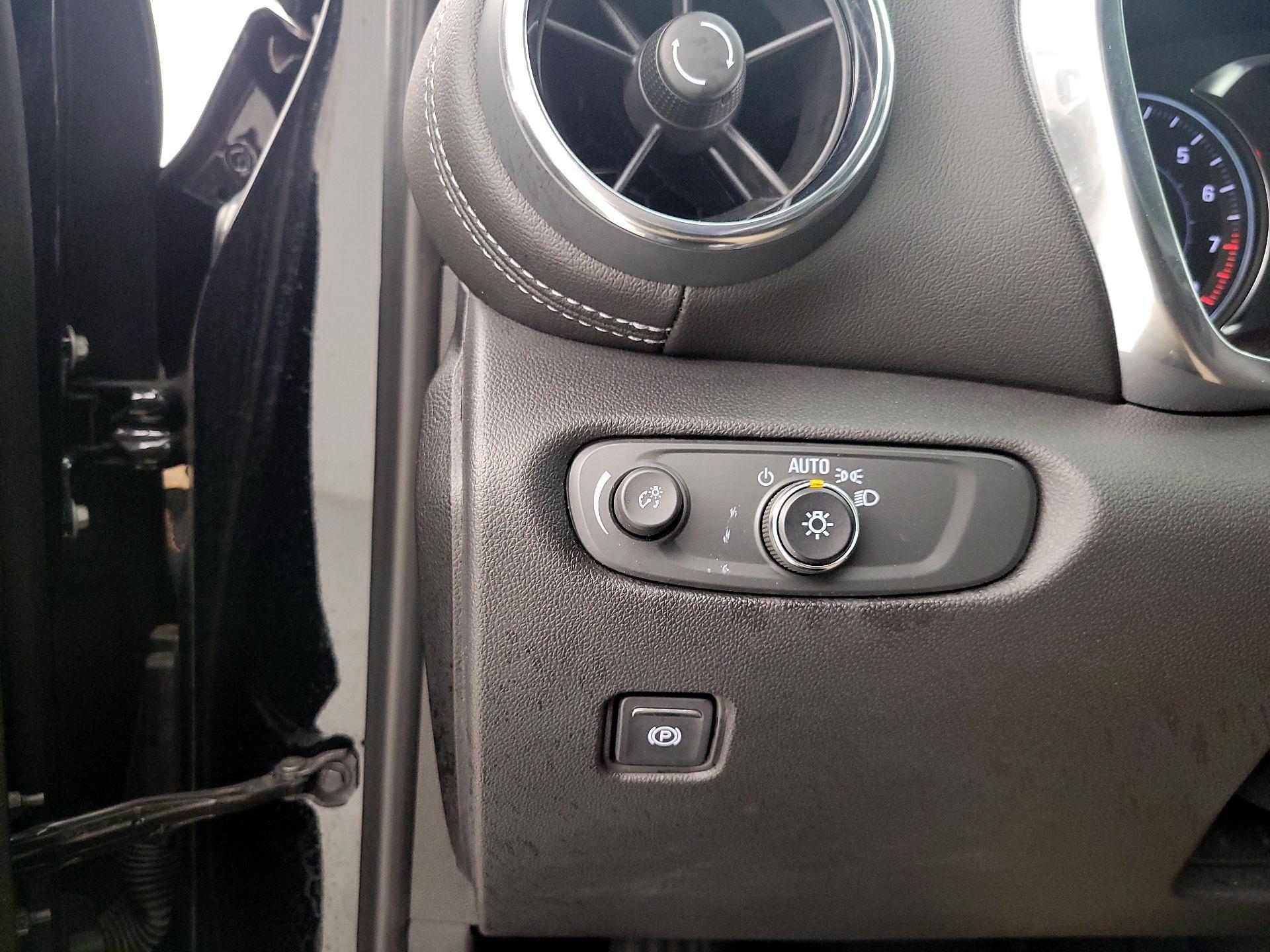 Thumbnail: 2023 Chevrolet Blazer - 13