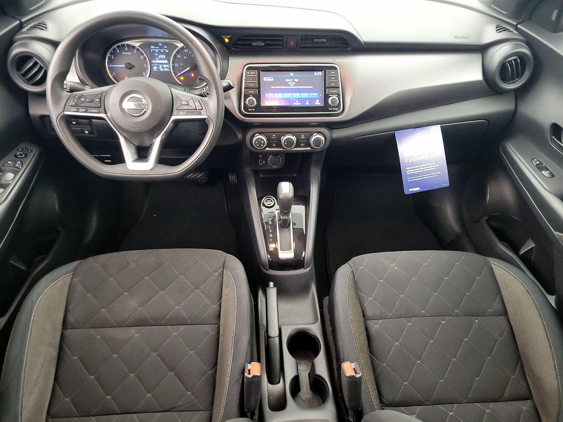 Thumbnail: 2020 Nissan Kicks - 9