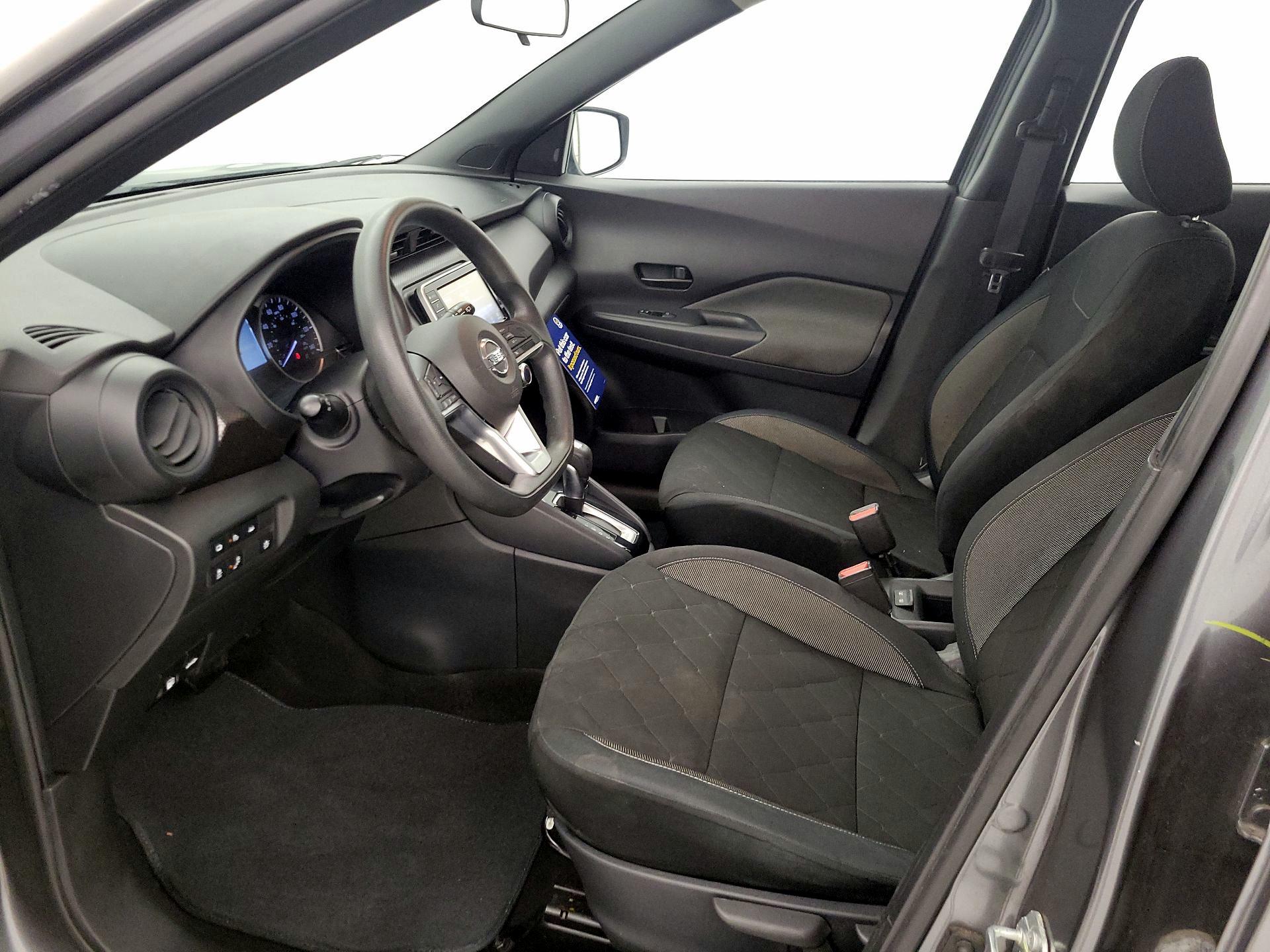 Thumbnail: 2020 Nissan Kicks - 11