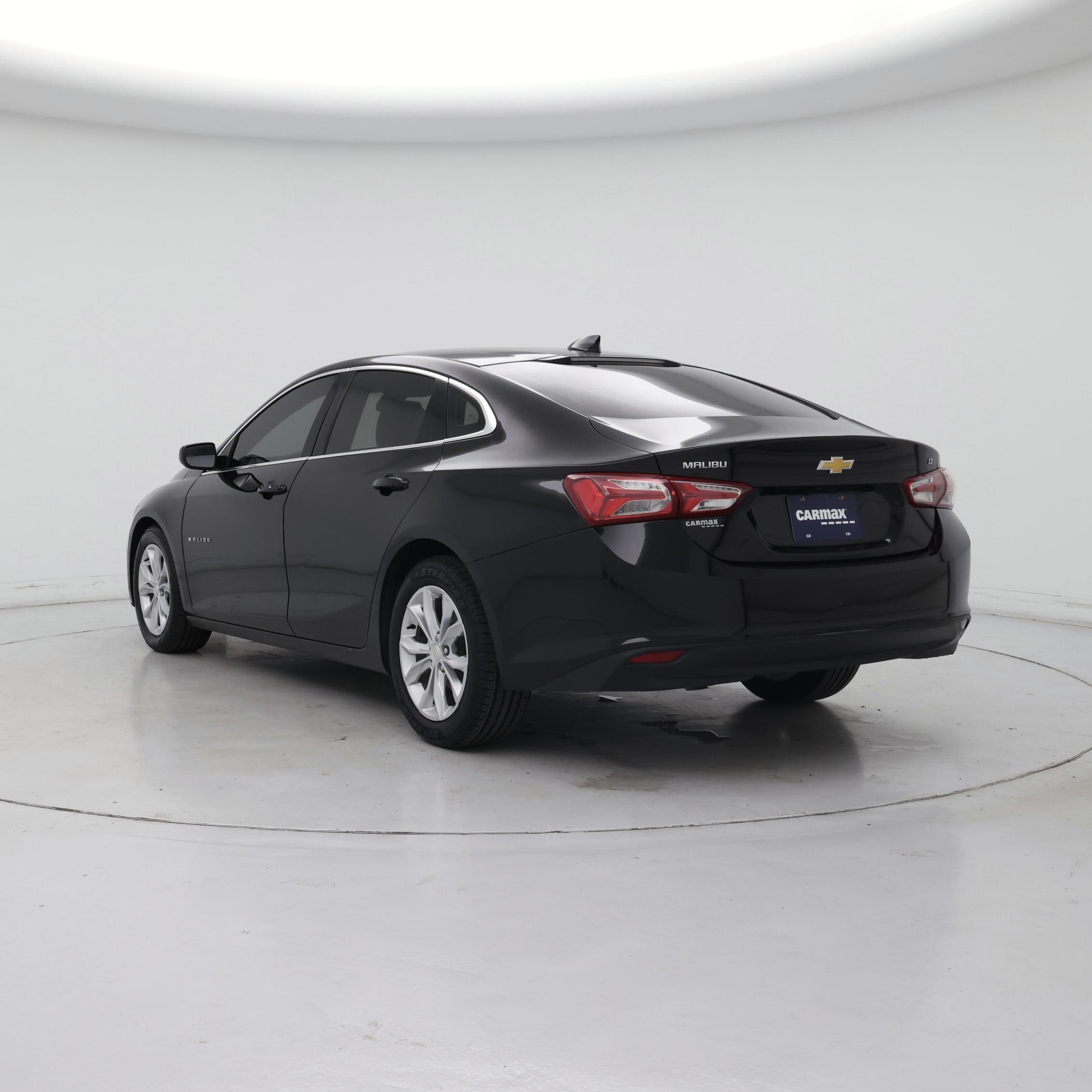 Thumbnail: 2022 Chevrolet Malibu - 2