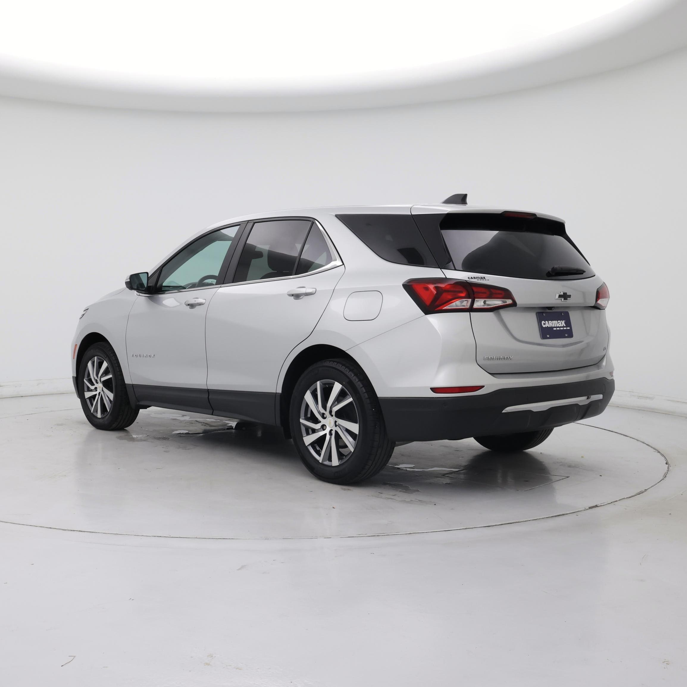 Thumbnail: 2022 Chevrolet Equinox - 2