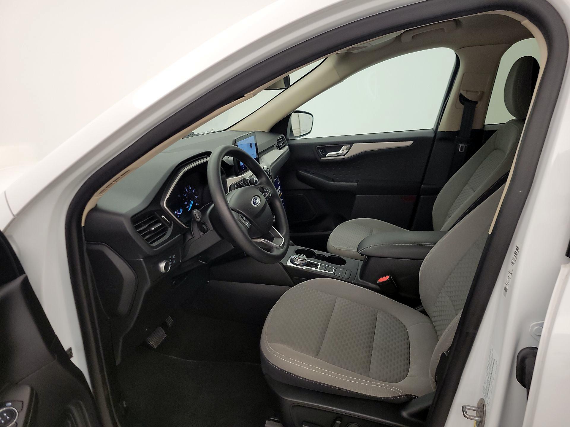 Thumbnail: 2020 Ford Escape - 11