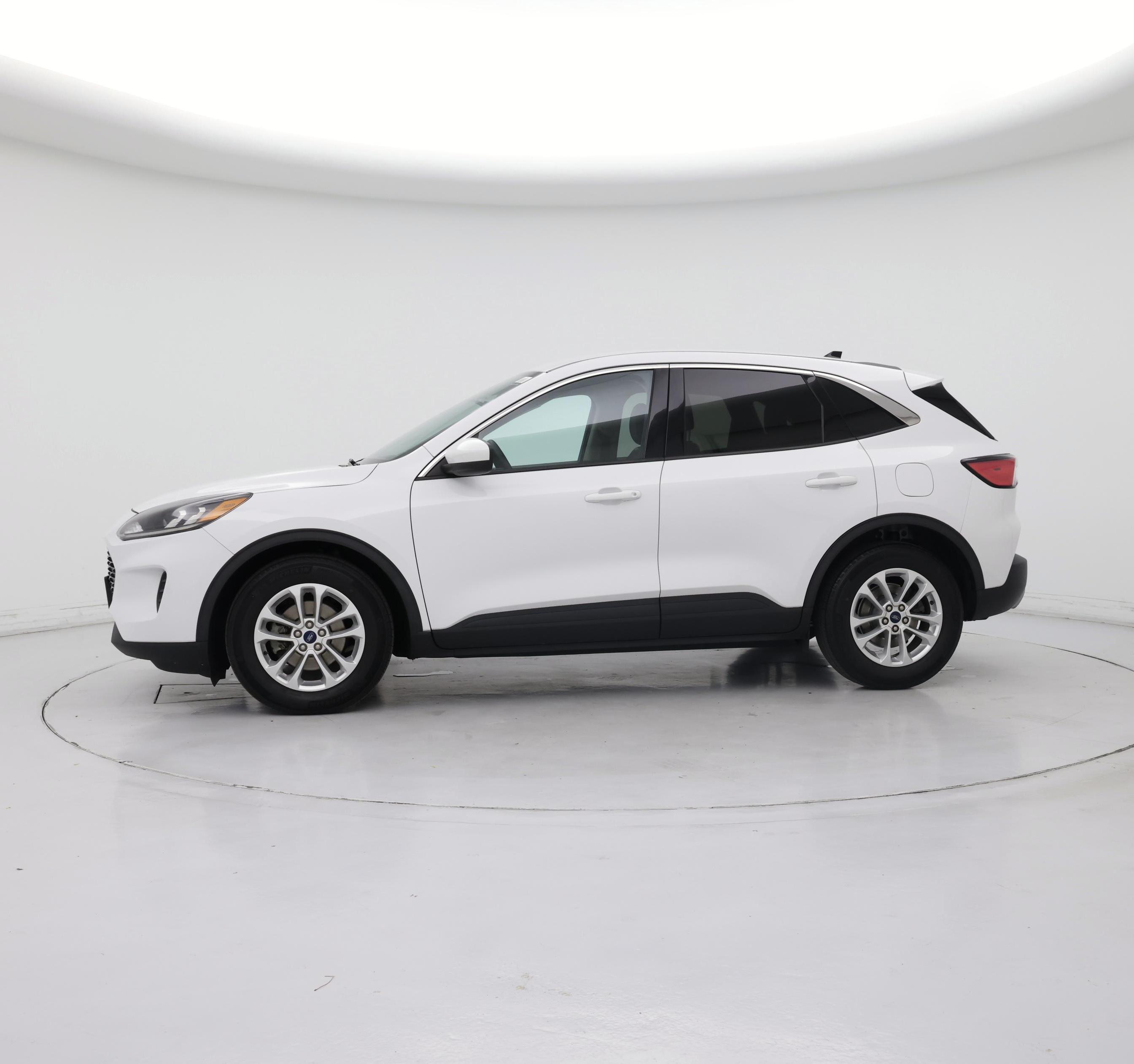 Thumbnail: 2020 Ford Escape - 3