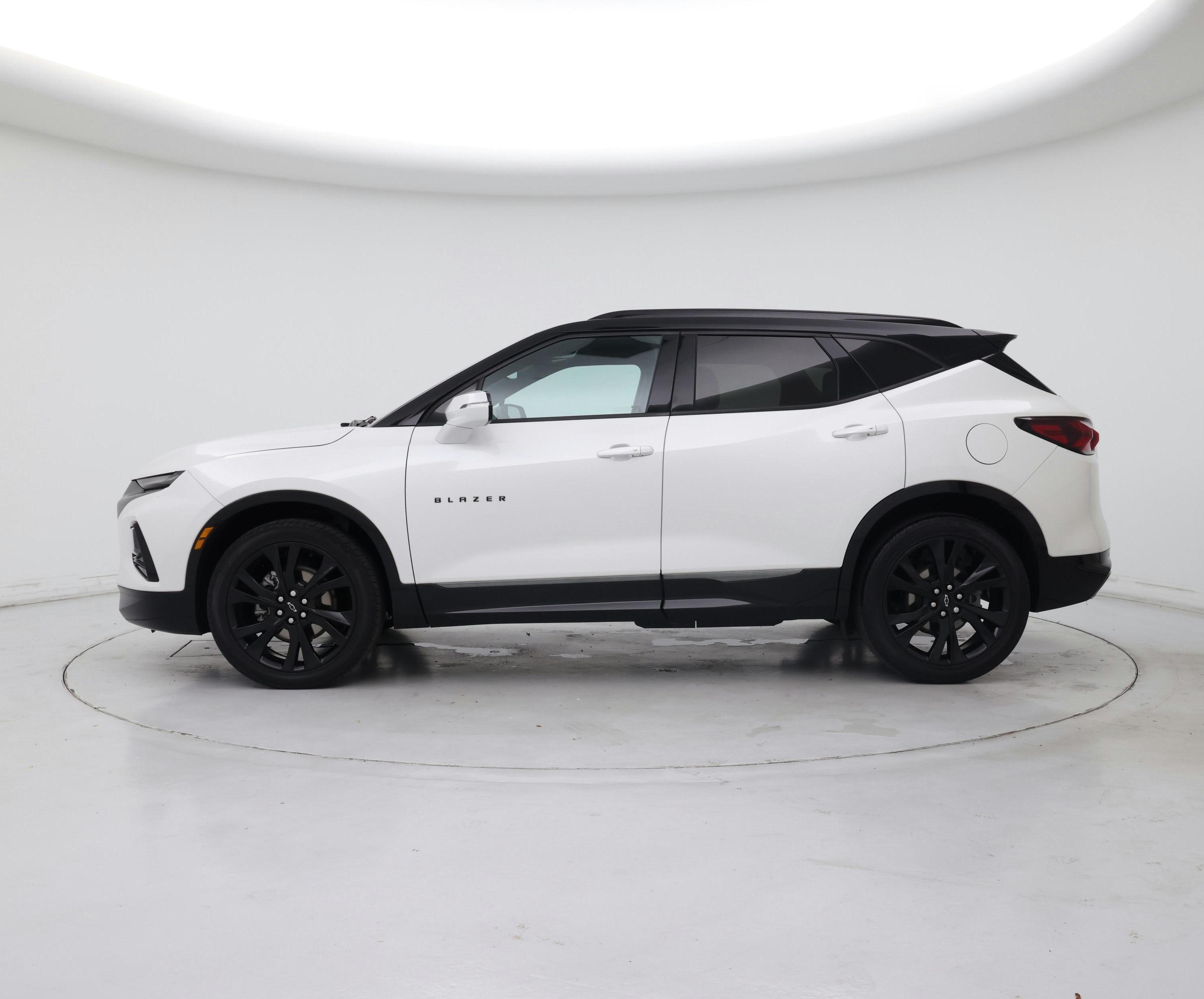 Thumbnail: 2022 Chevrolet Blazer - 3