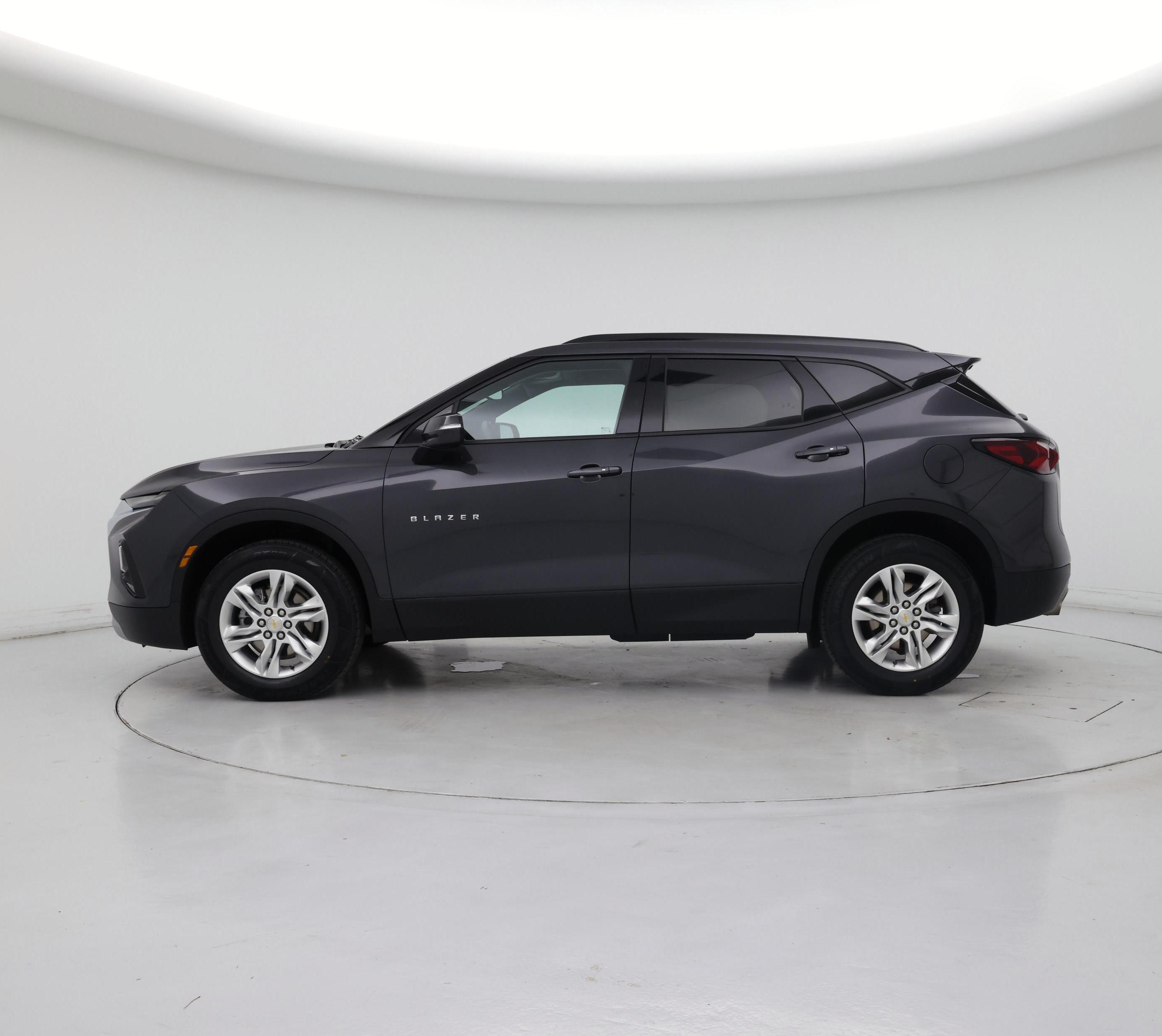 Thumbnail: 2022 Chevrolet Blazer - 3