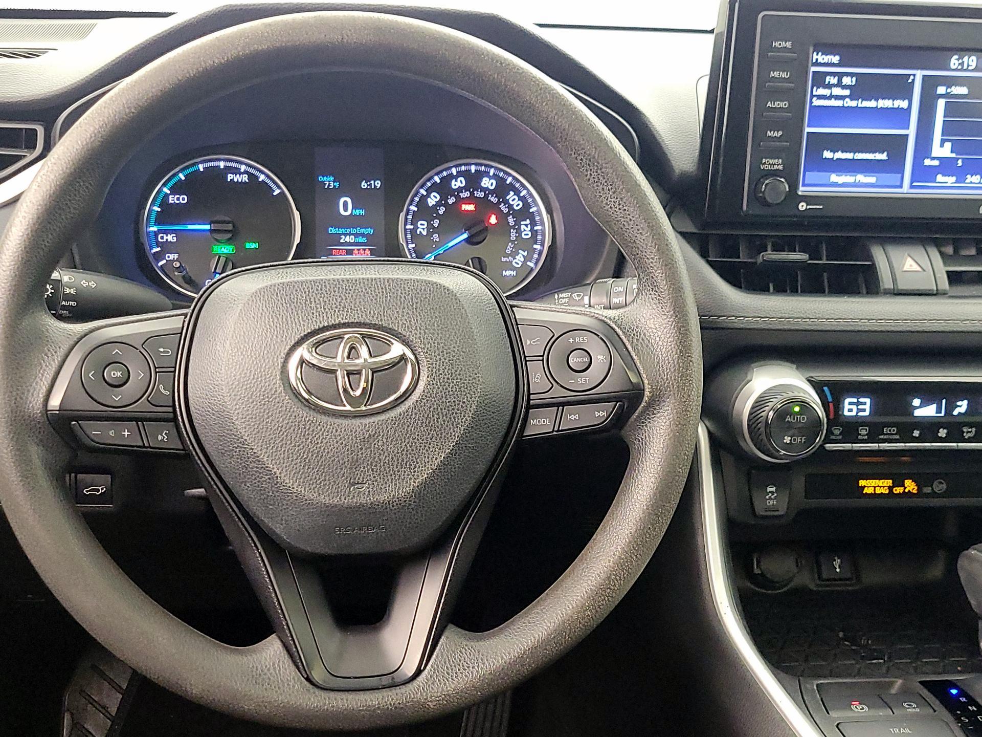 Thumbnail: 2022 Toyota RAV4 - 10