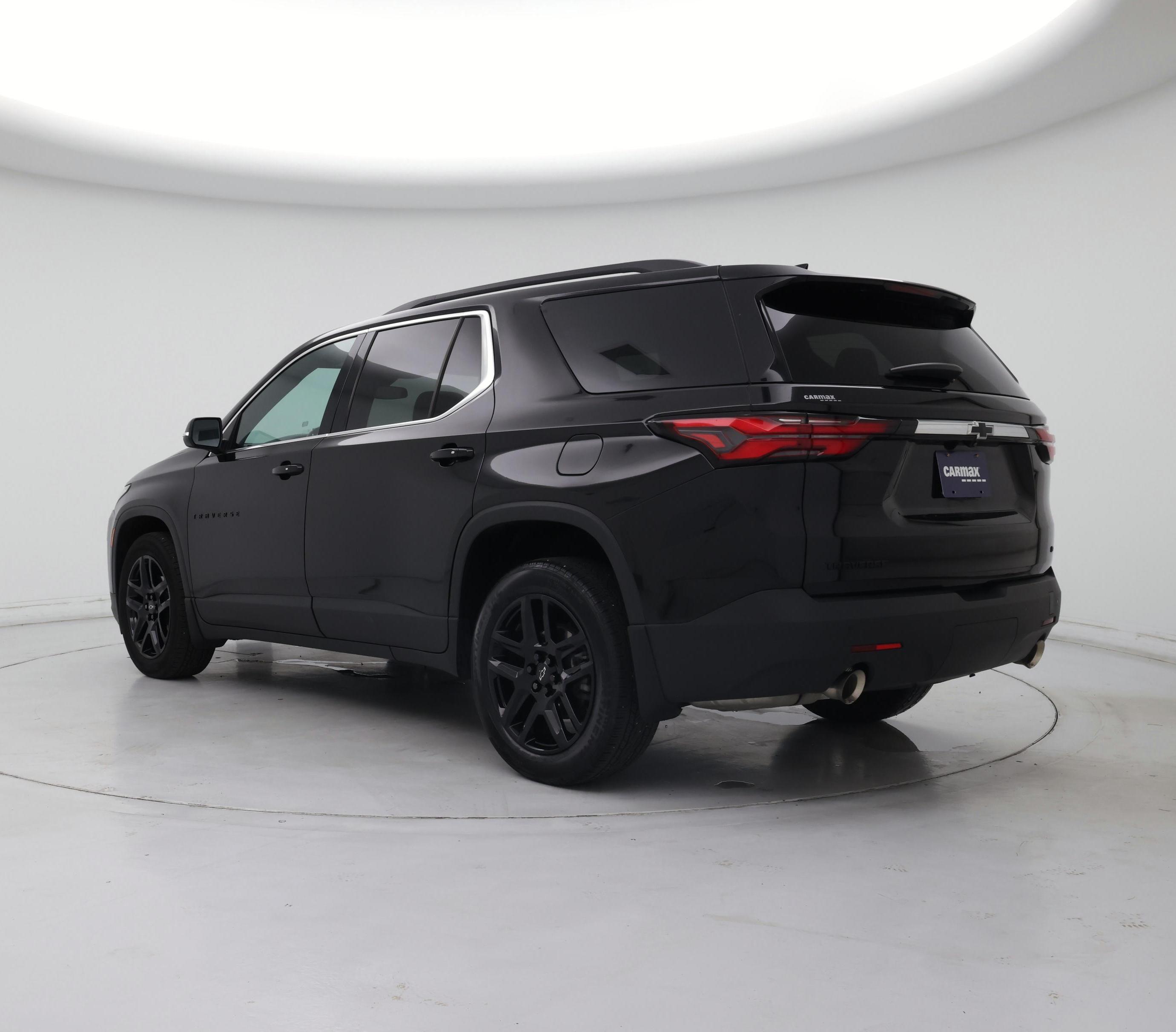 Thumbnail: 2023 Chevrolet Traverse - 2