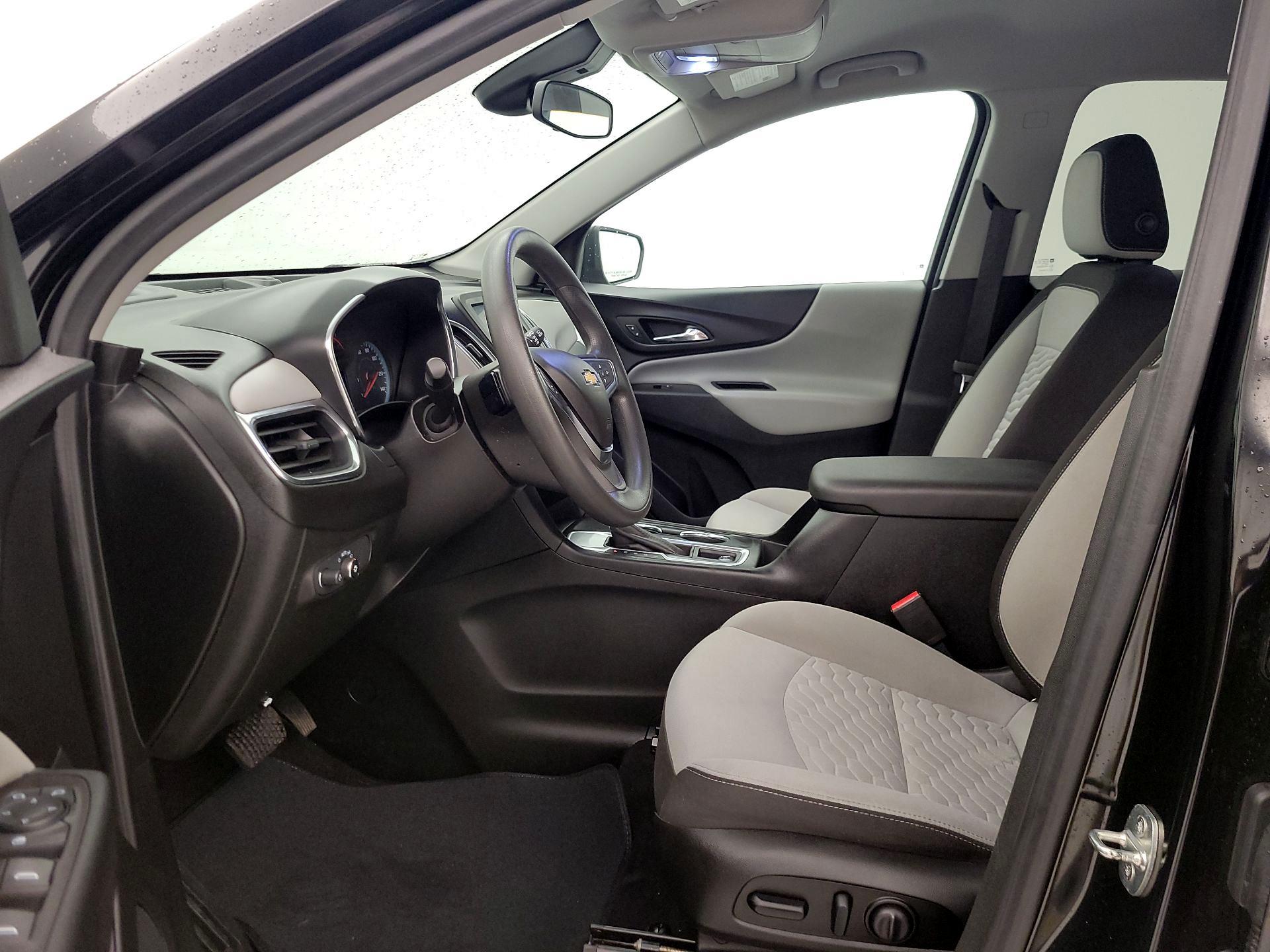 Thumbnail: 2020 Chevrolet Equinox - 11
