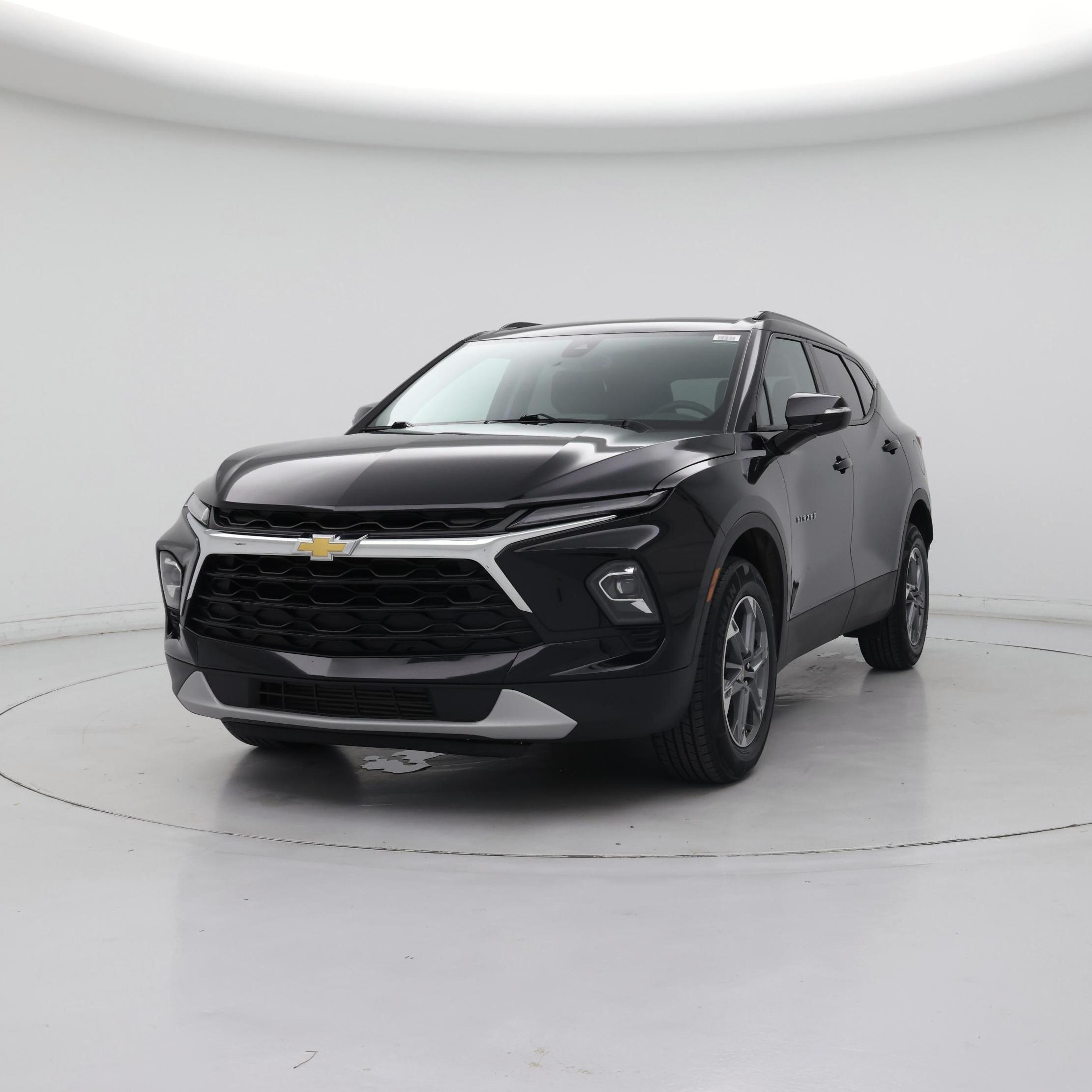Thumbnail: 2023 Chevrolet Blazer - 4