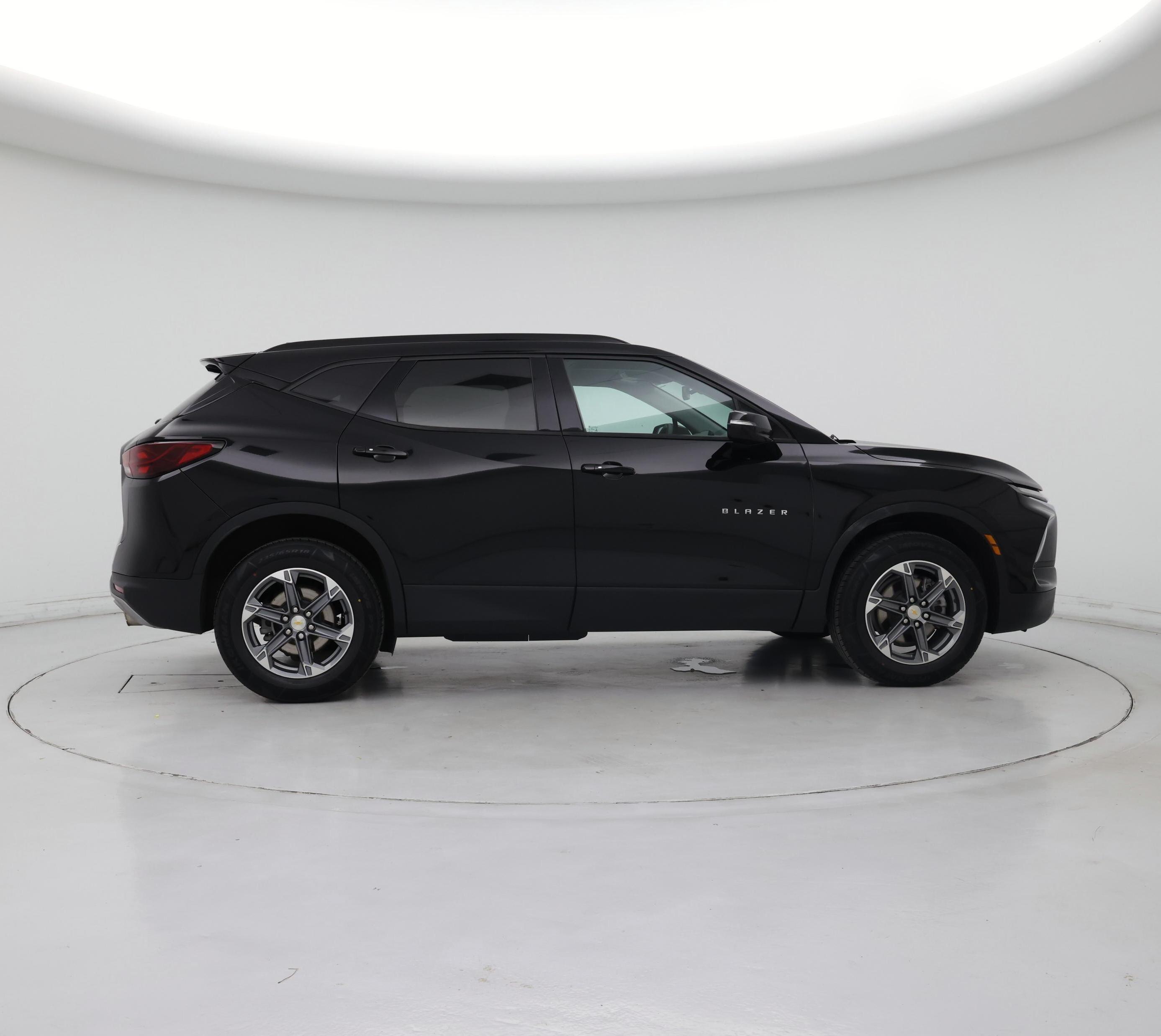 Thumbnail: 2023 Chevrolet Blazer - 7