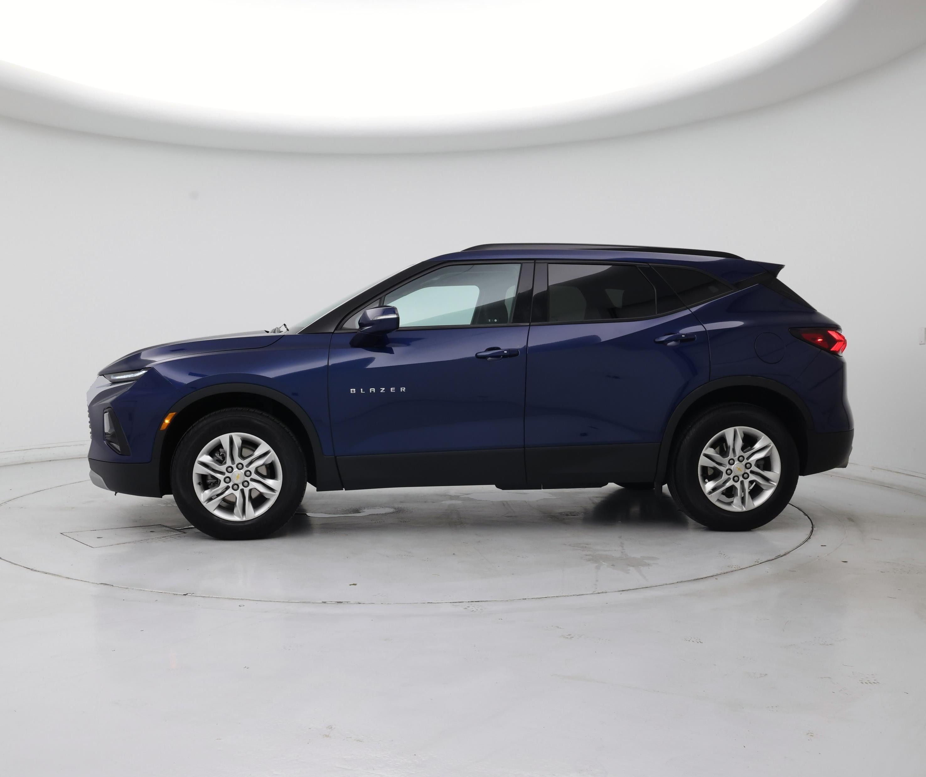 Thumbnail: 2022 Chevrolet Blazer - 3