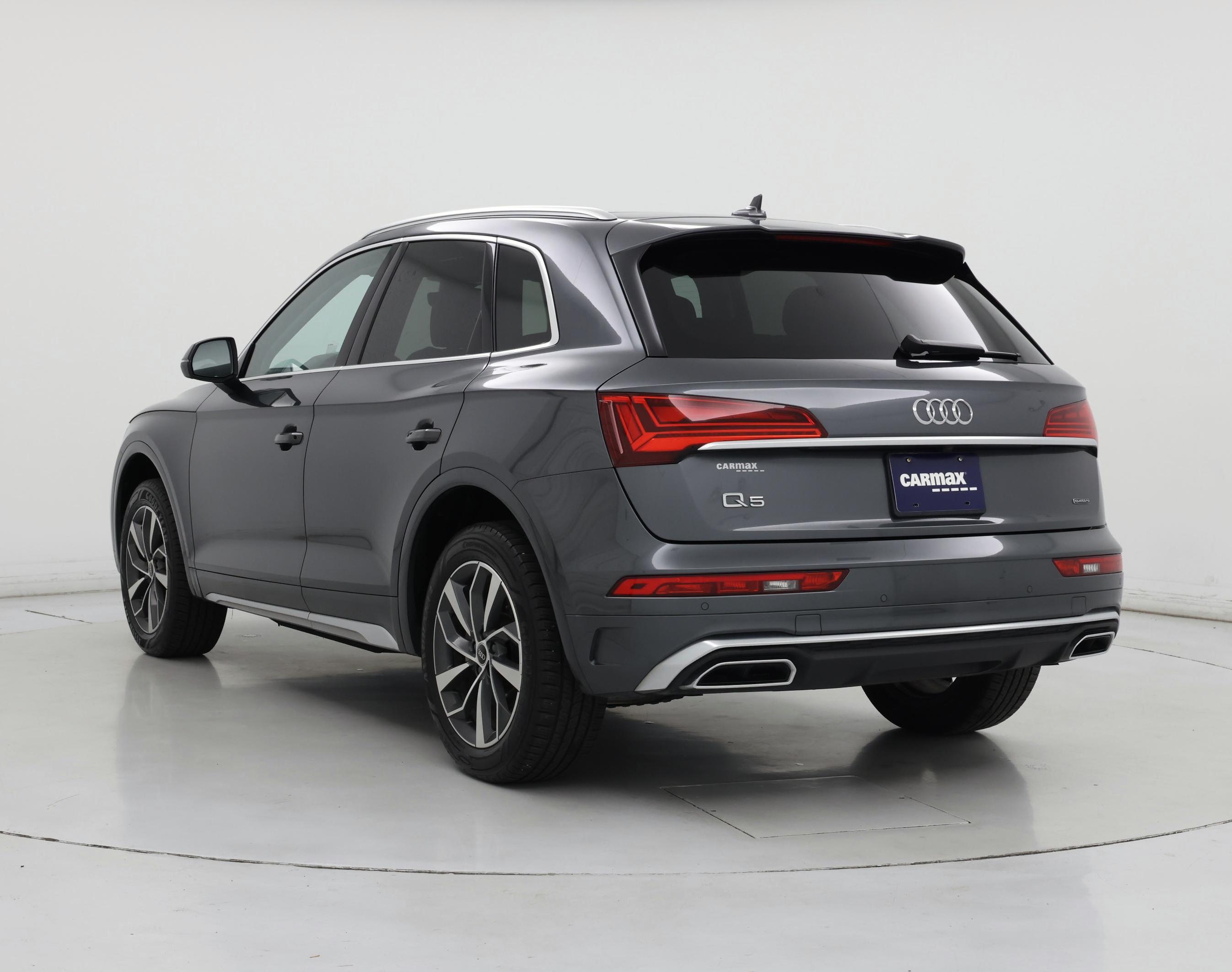 Thumbnail: 2023 Audi Q5 - 2