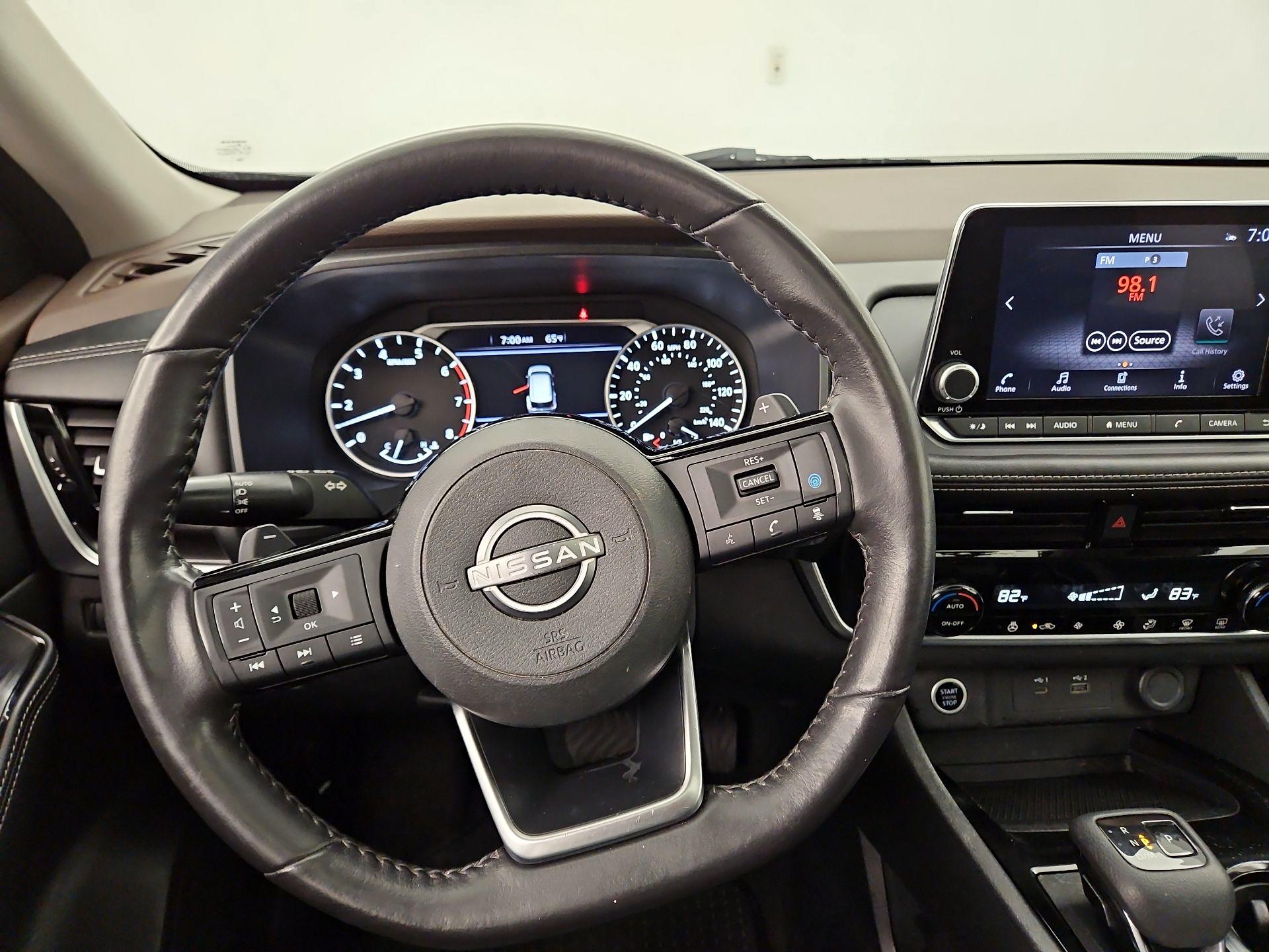 Thumbnail: 2023 Nissan Rogue - 10