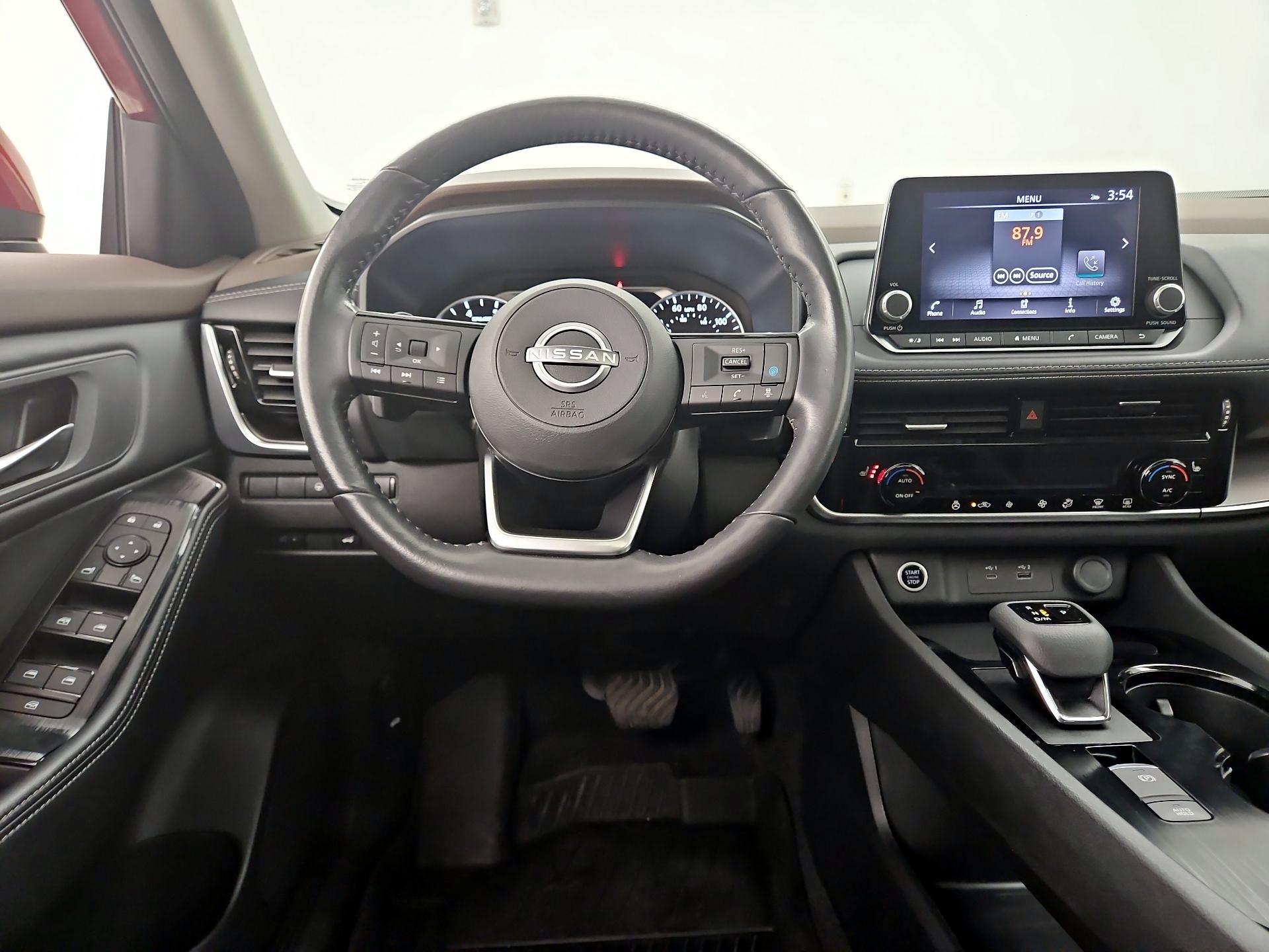 Thumbnail: 2023 Nissan Rogue - 10