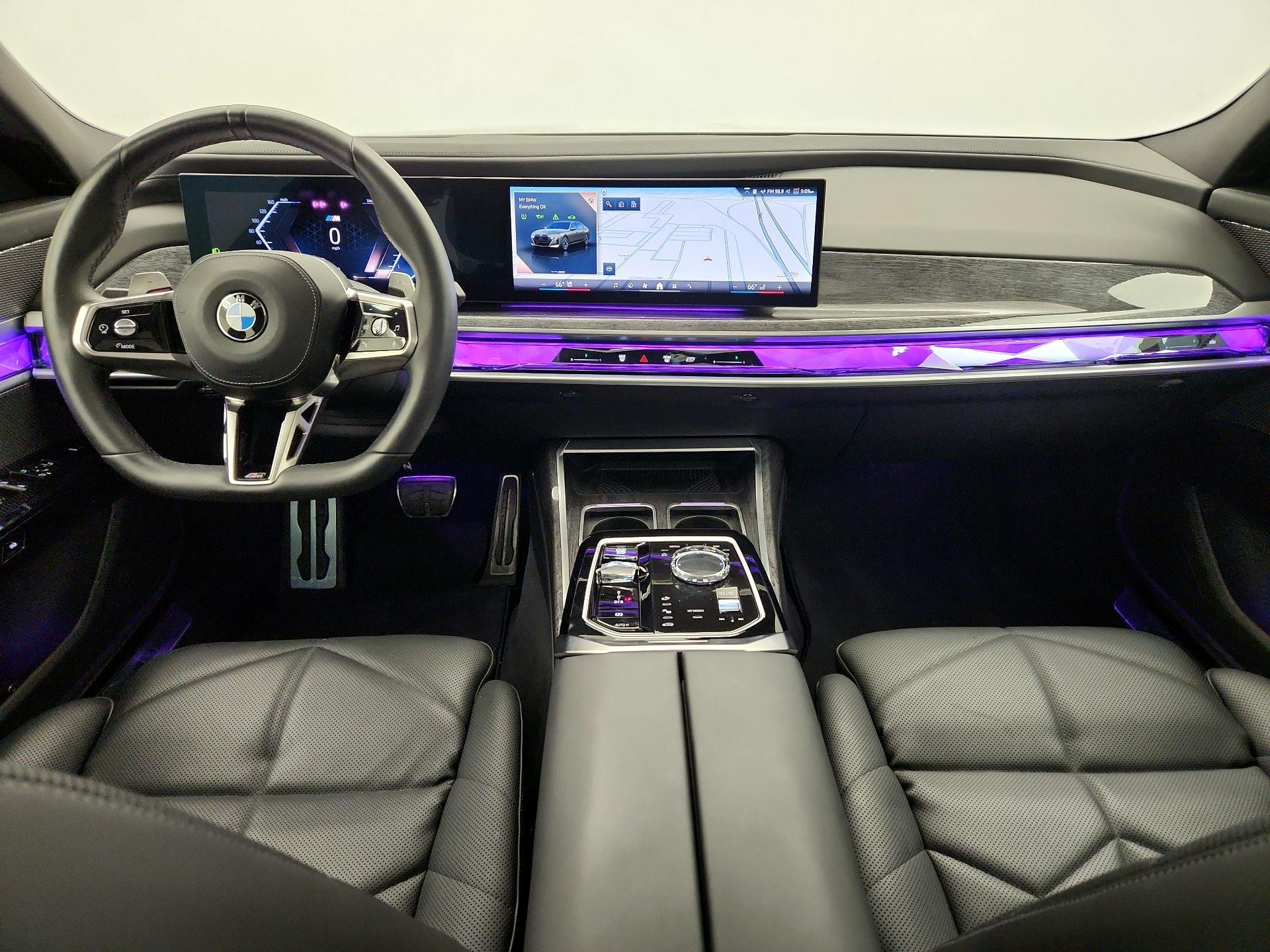Thumbnail: 2023 BMW 7 Series - 9