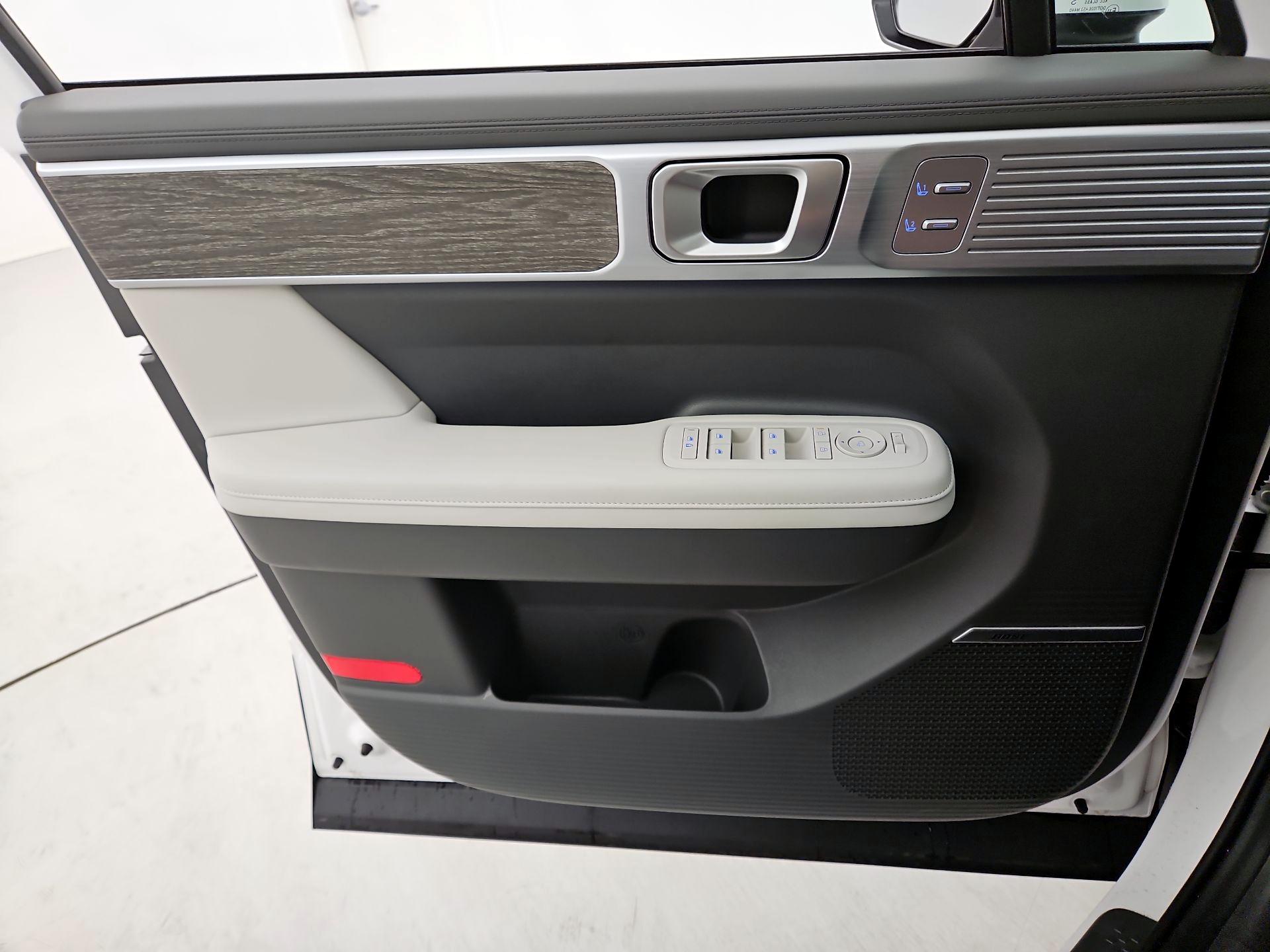 Thumbnail: 2024 Hyundai Santa Fe - 12