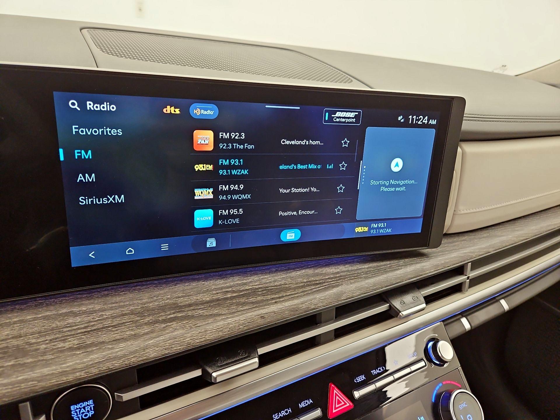 Thumbnail: 2024 Hyundai Santa Fe - 16