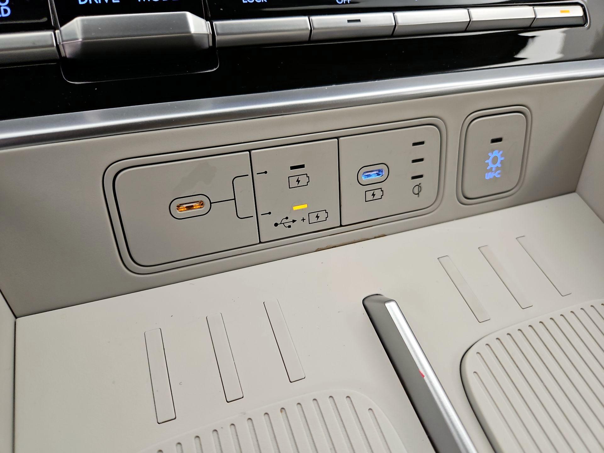 Thumbnail: 2024 Hyundai Santa Fe - 19