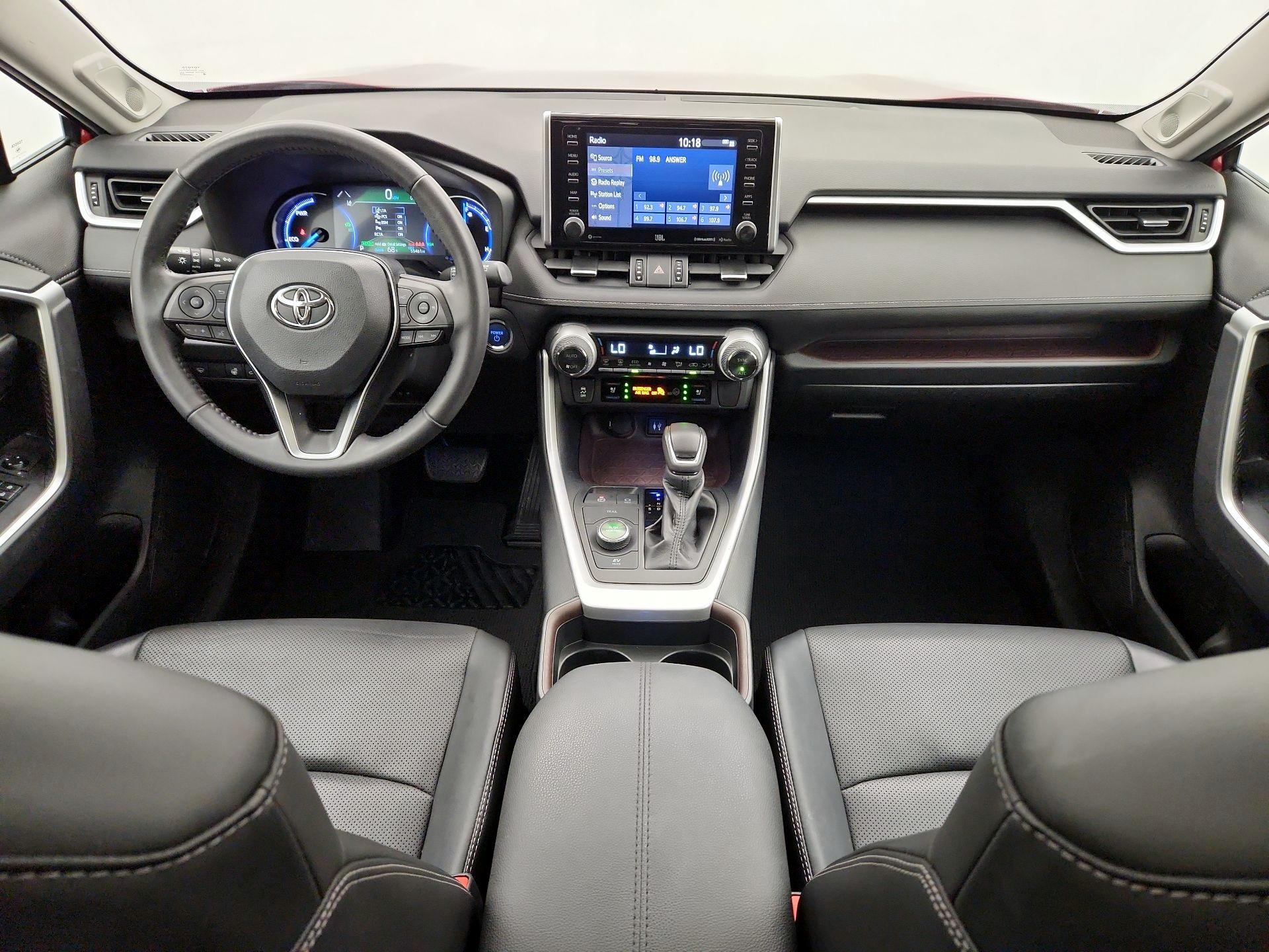 Thumbnail: 2019 Toyota RAV4 - 9