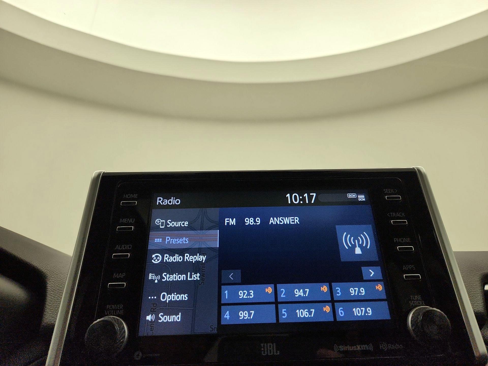 Thumbnail: 2019 Toyota RAV4 - 16