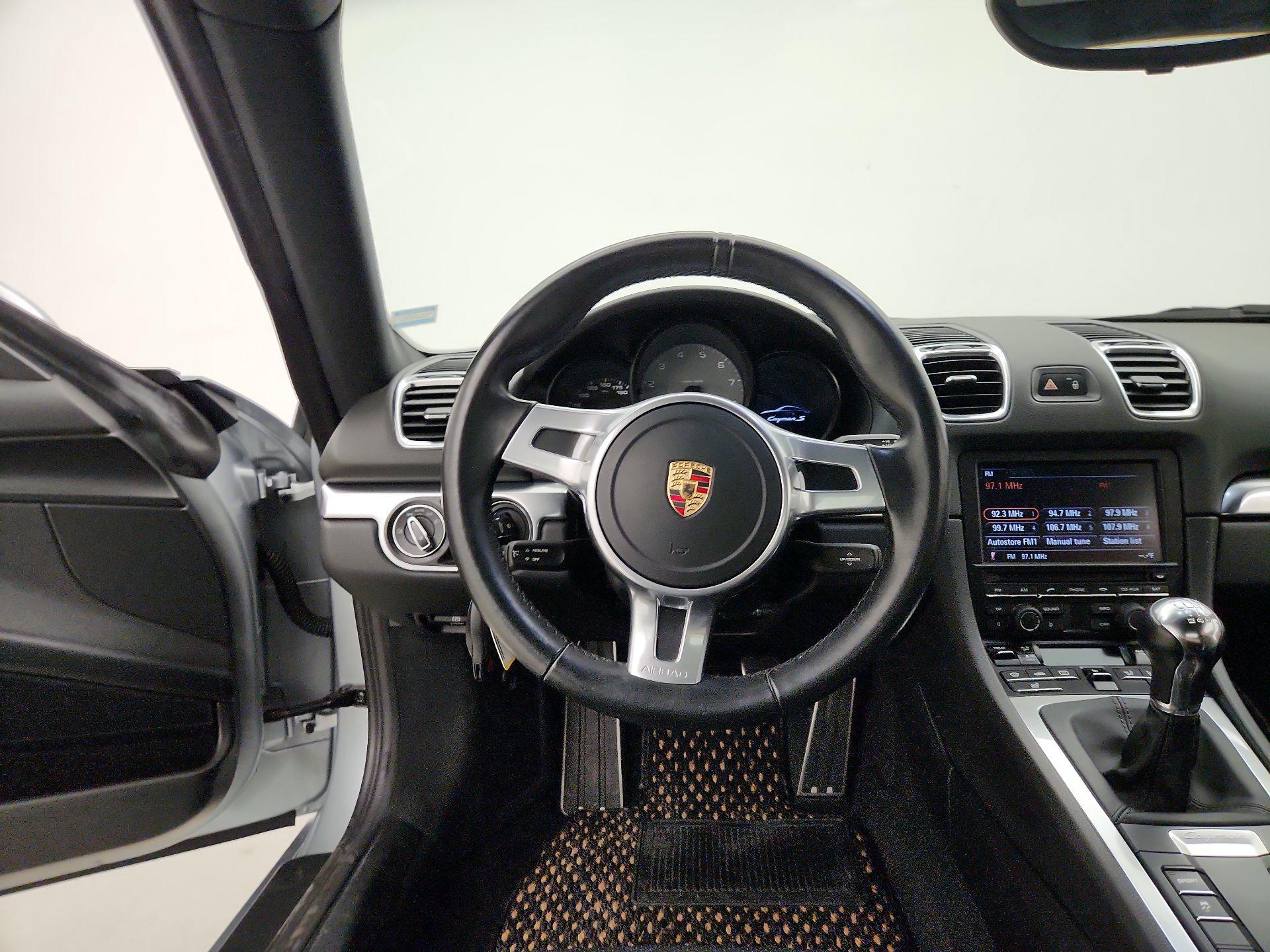 Thumbnail: 2015 Porsche Cayman - 10