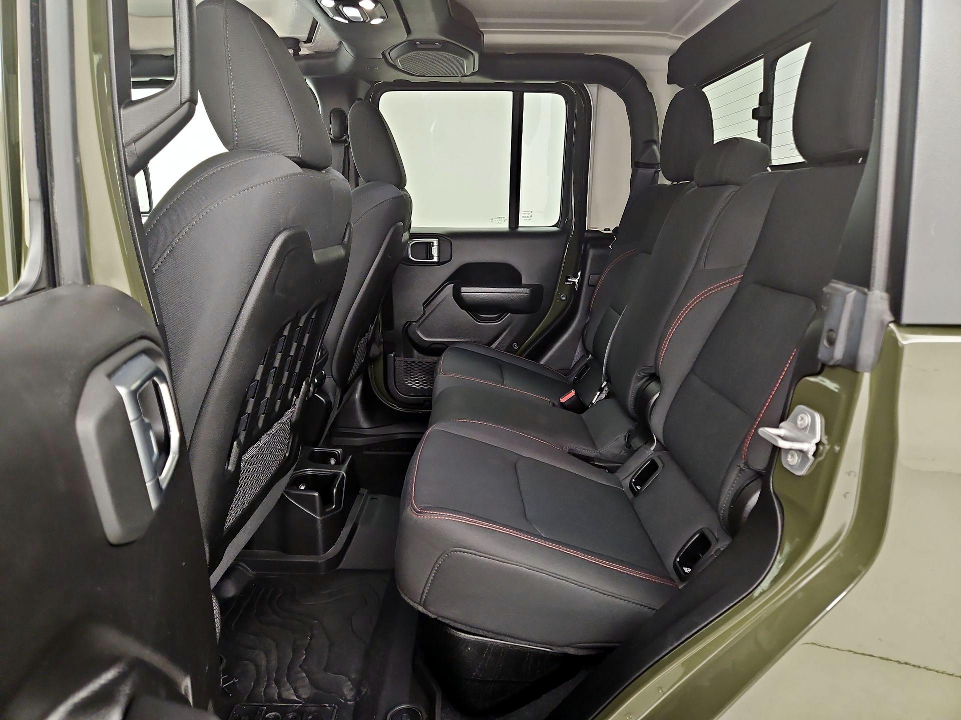 Thumbnail: 2022 Jeep Gladiator - 20