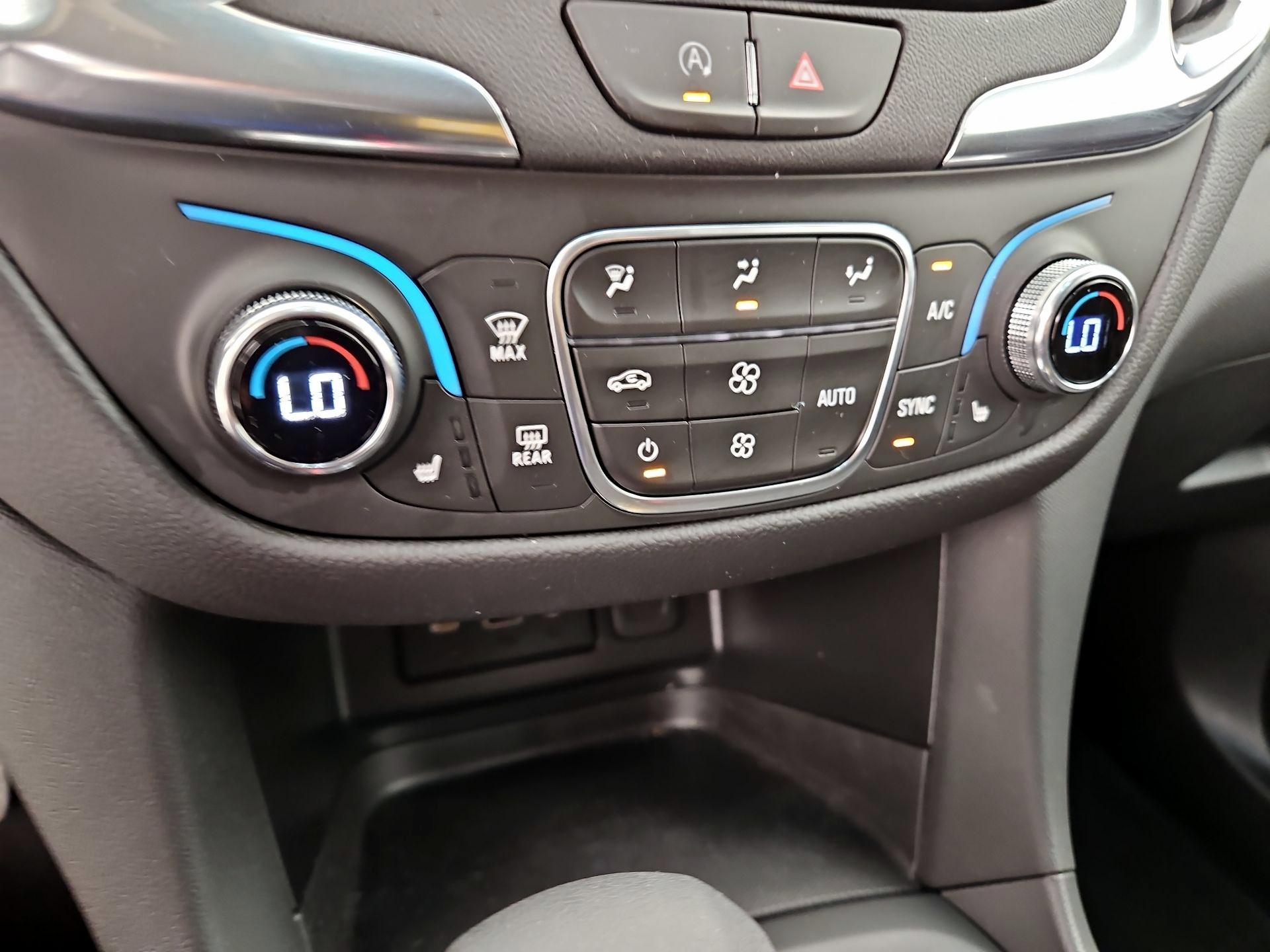 Thumbnail: 2024 Chevrolet Equinox - 16