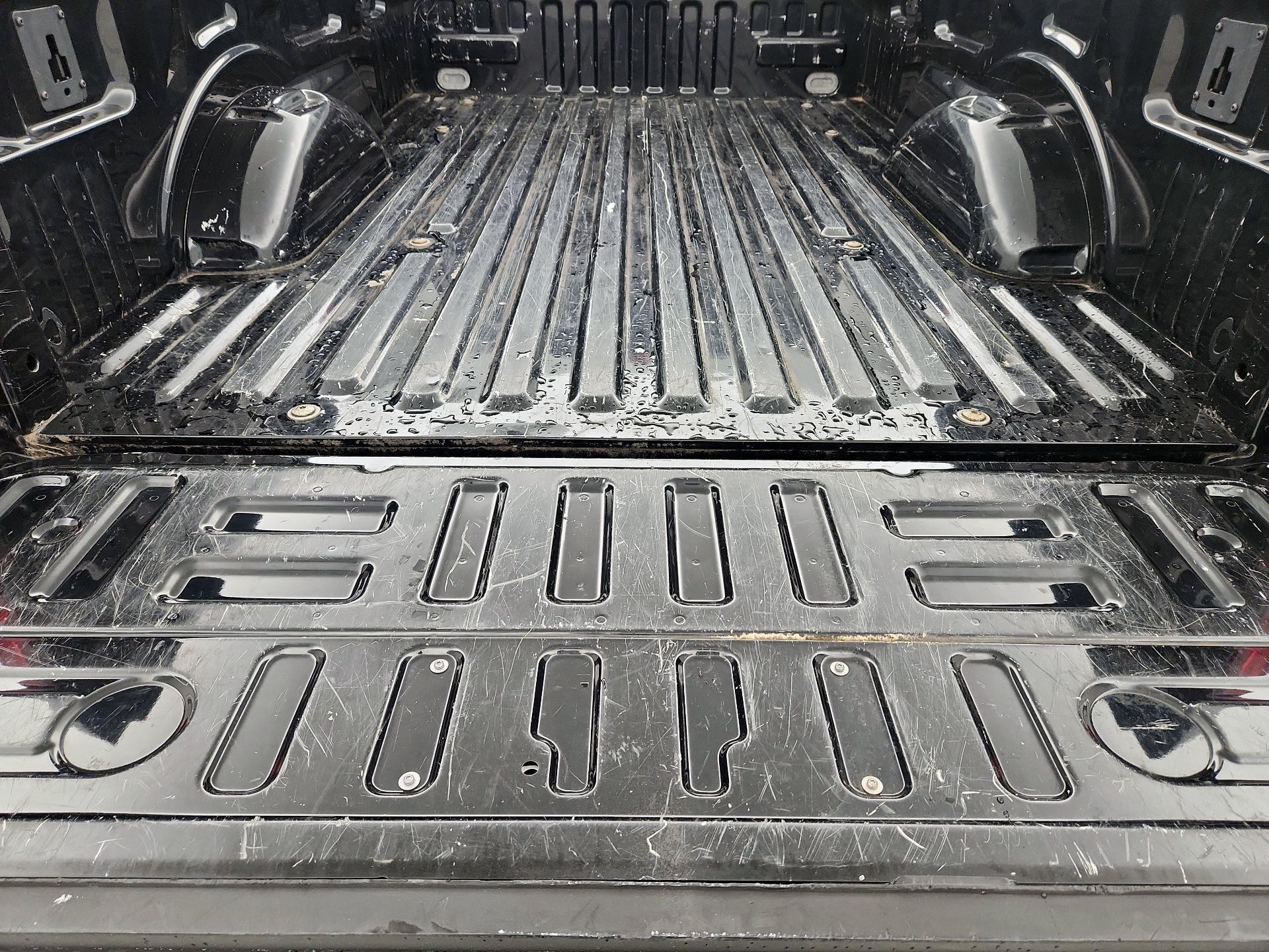 Thumbnail: 2016 Ford F-150 - 19