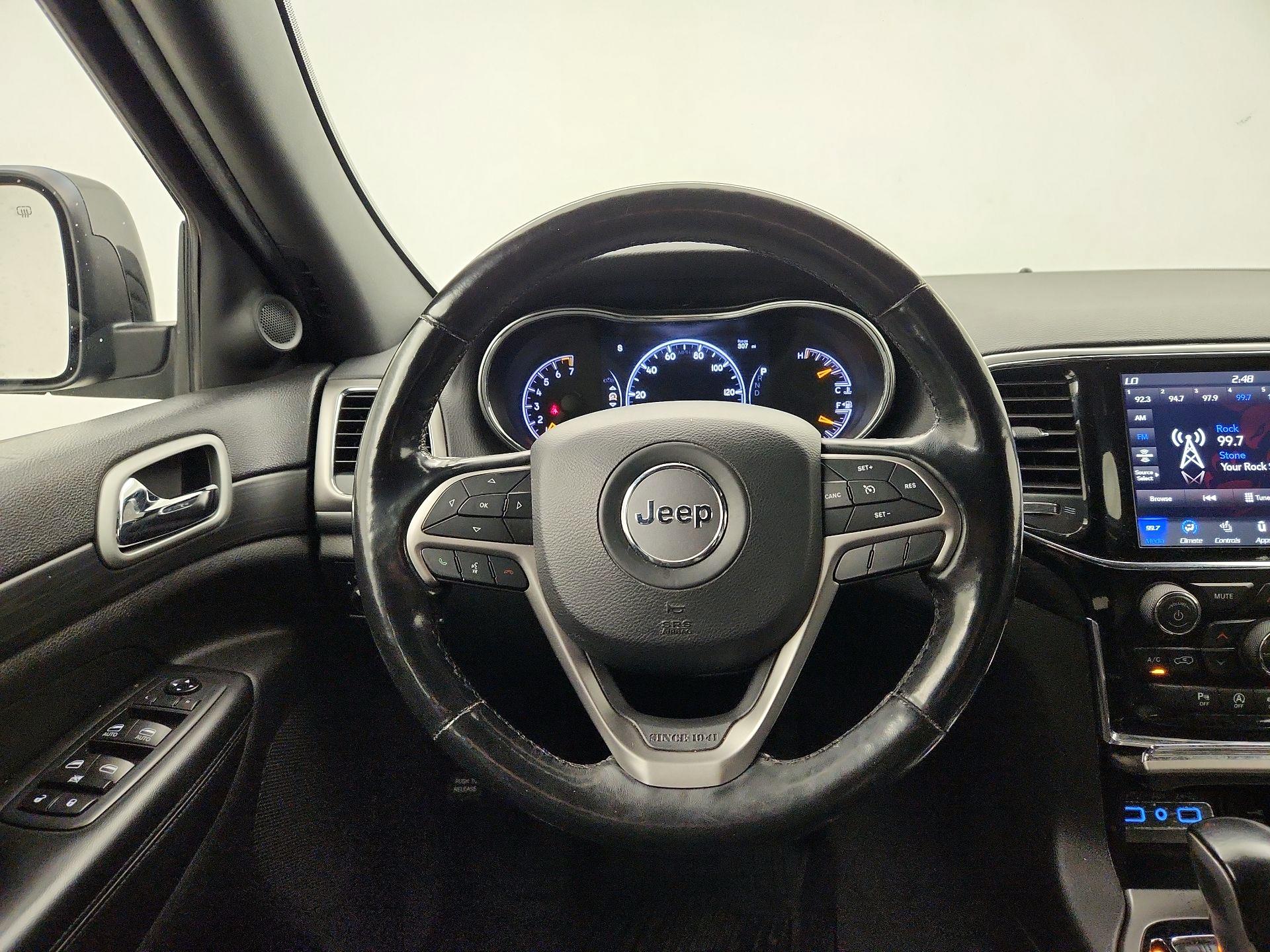 Thumbnail: 2020 Jeep Grand Cherokee - 10