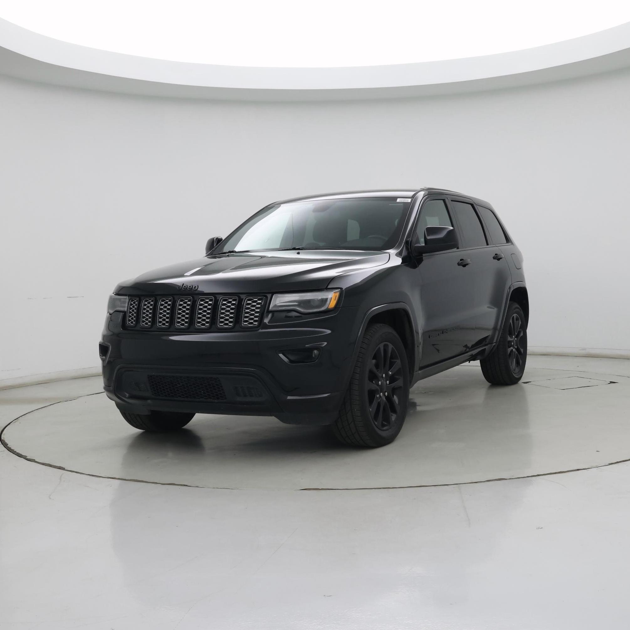 Thumbnail: 2020 Jeep Grand Cherokee - 4