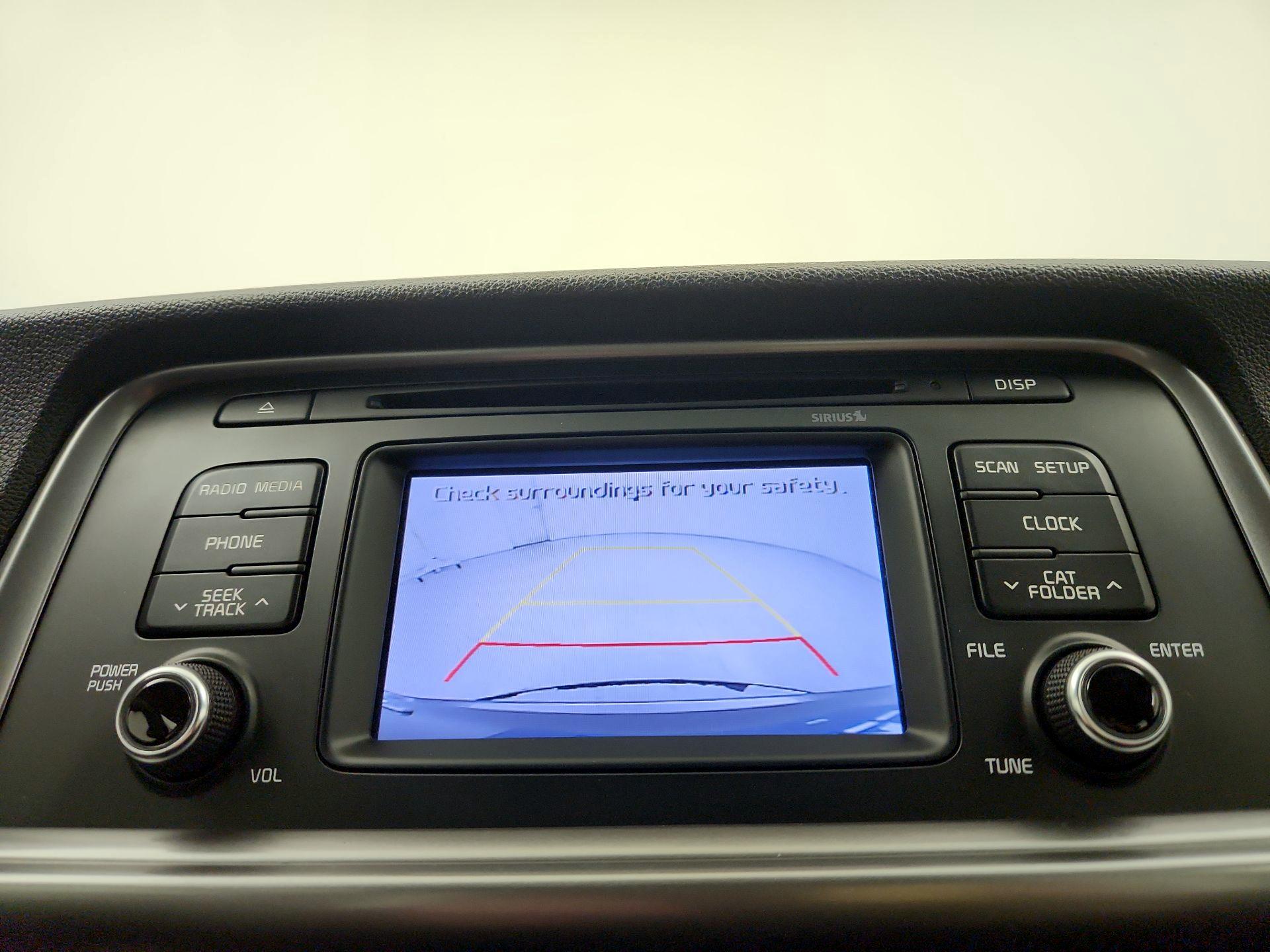 Thumbnail: 2016 Kia Optima - 14