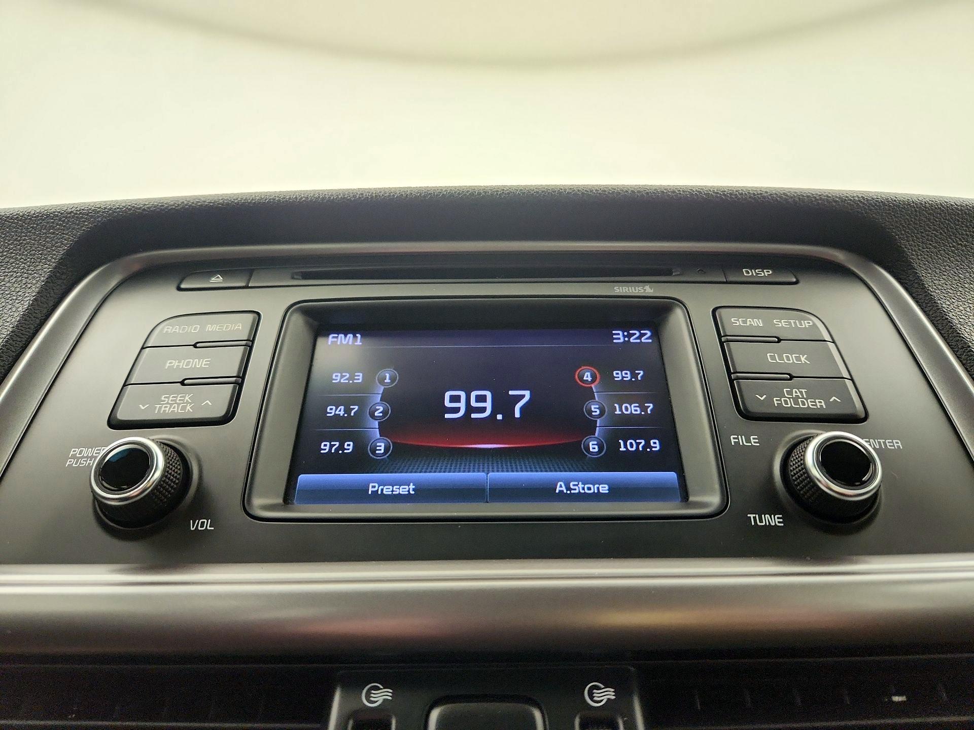 Thumbnail: 2016 Kia Optima - 15
