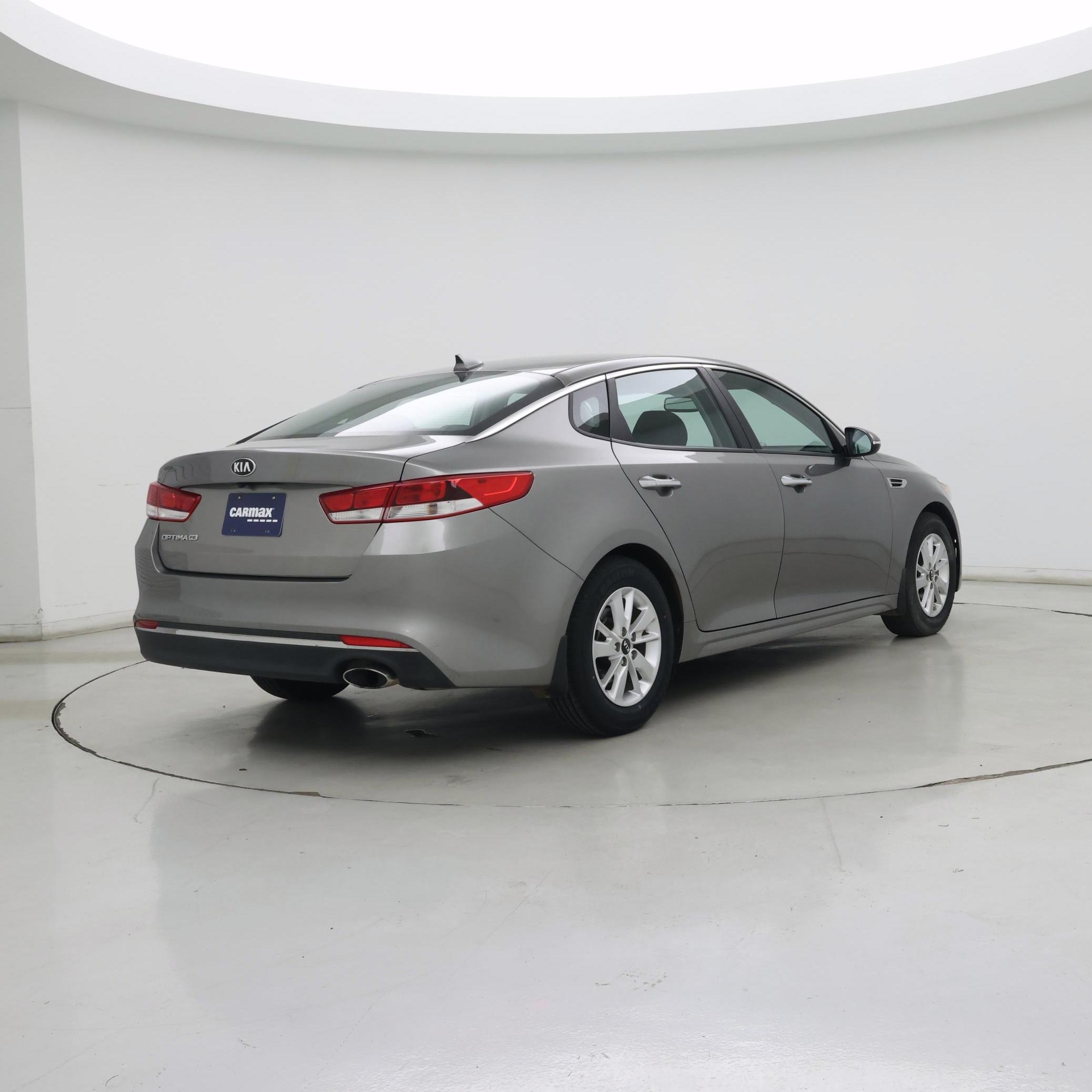 Thumbnail: 2016 Kia Optima - 8