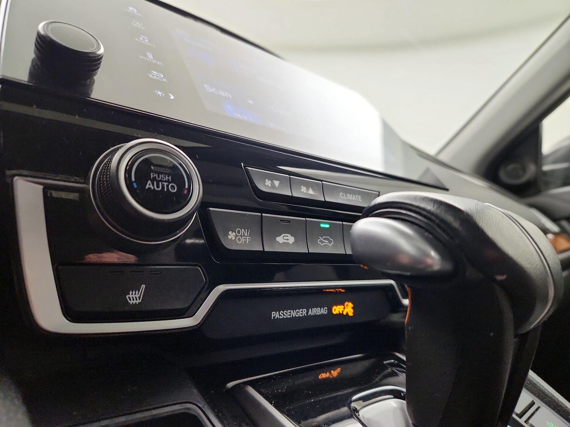 Thumbnail: 2022 Honda CR-V - 17