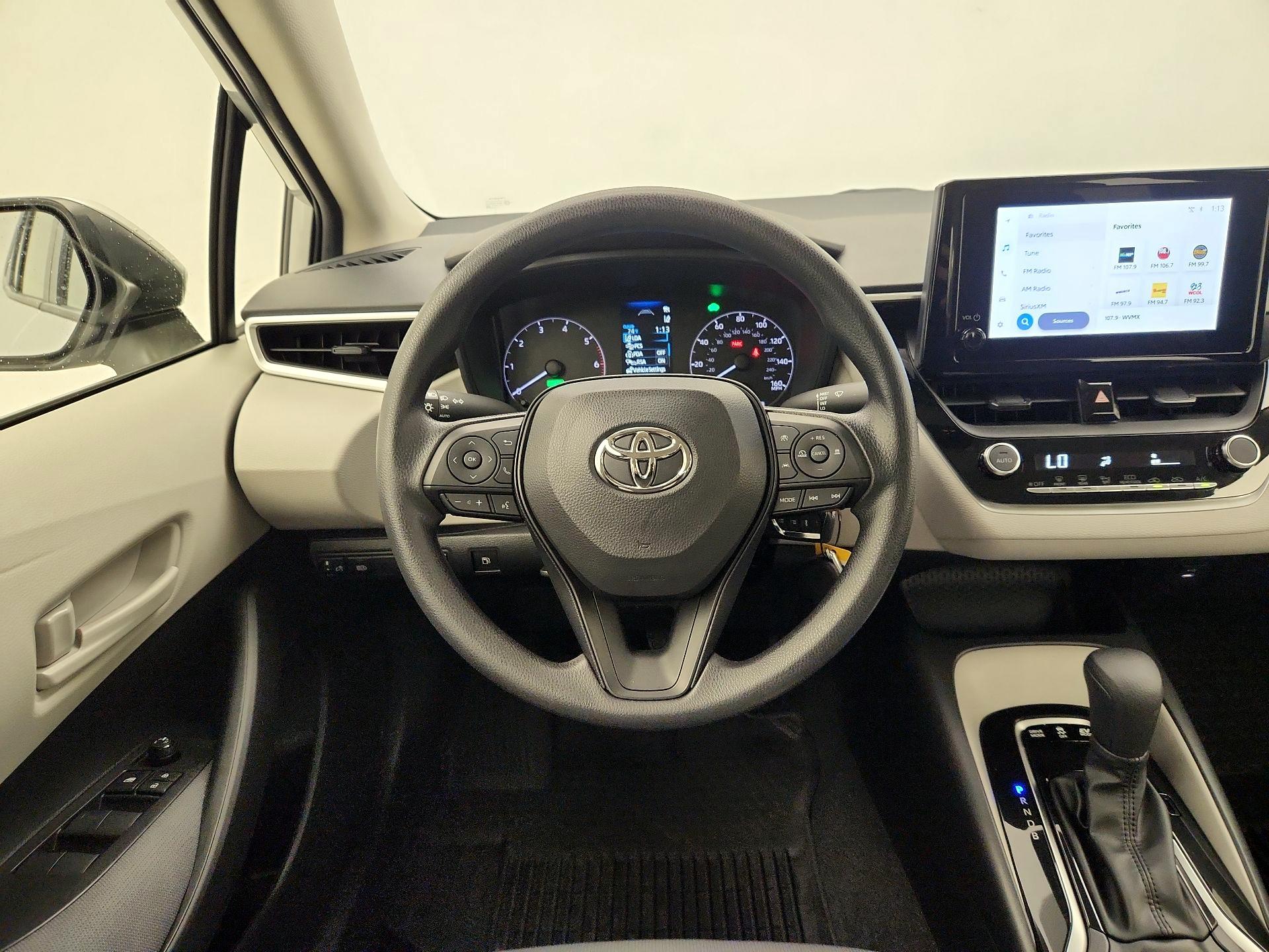 Thumbnail: 2023 Toyota Corolla - 10