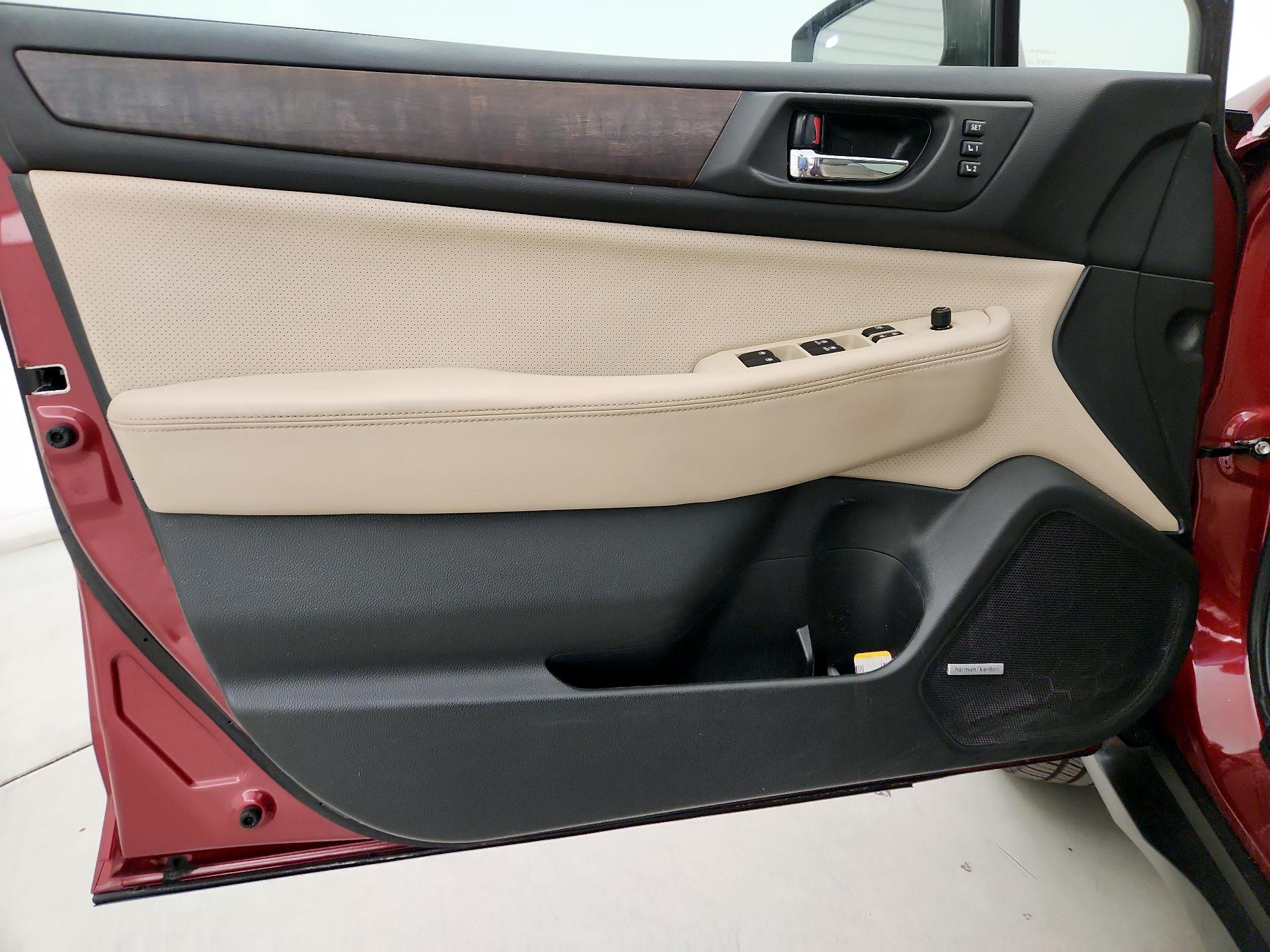 Thumbnail: 2015 Subaru Outback - 12