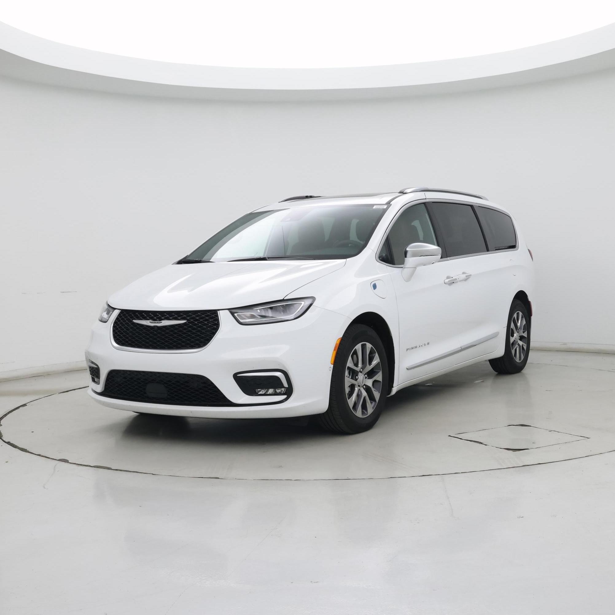 Thumbnail: 2024 Chrysler Pacifica - 4