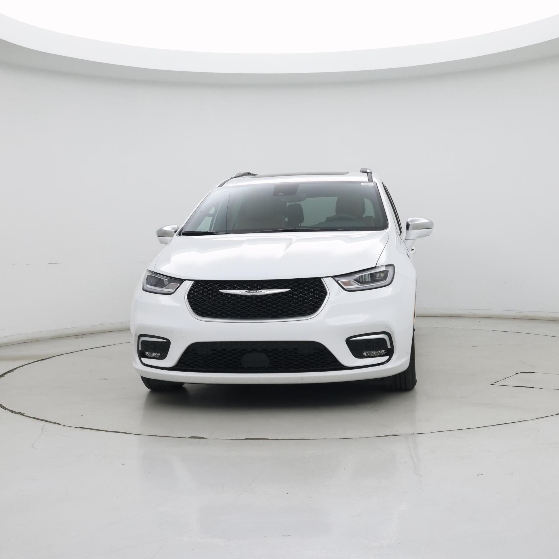 Thumbnail: 2024 Chrysler Pacifica - 5