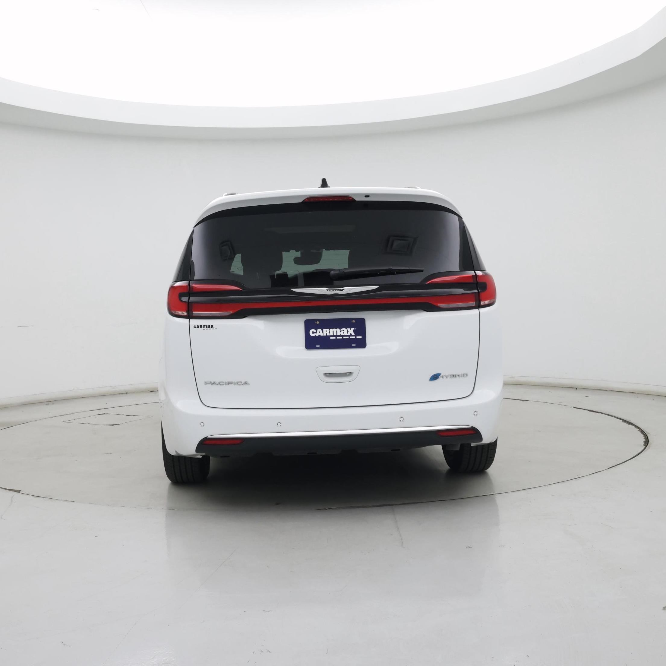 Thumbnail: 2024 Chrysler Pacifica - 6