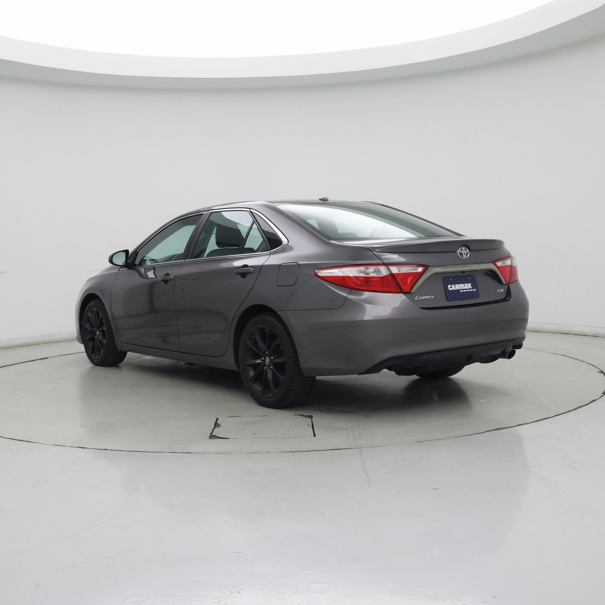 Thumbnail: 2016 Toyota Camry - 2