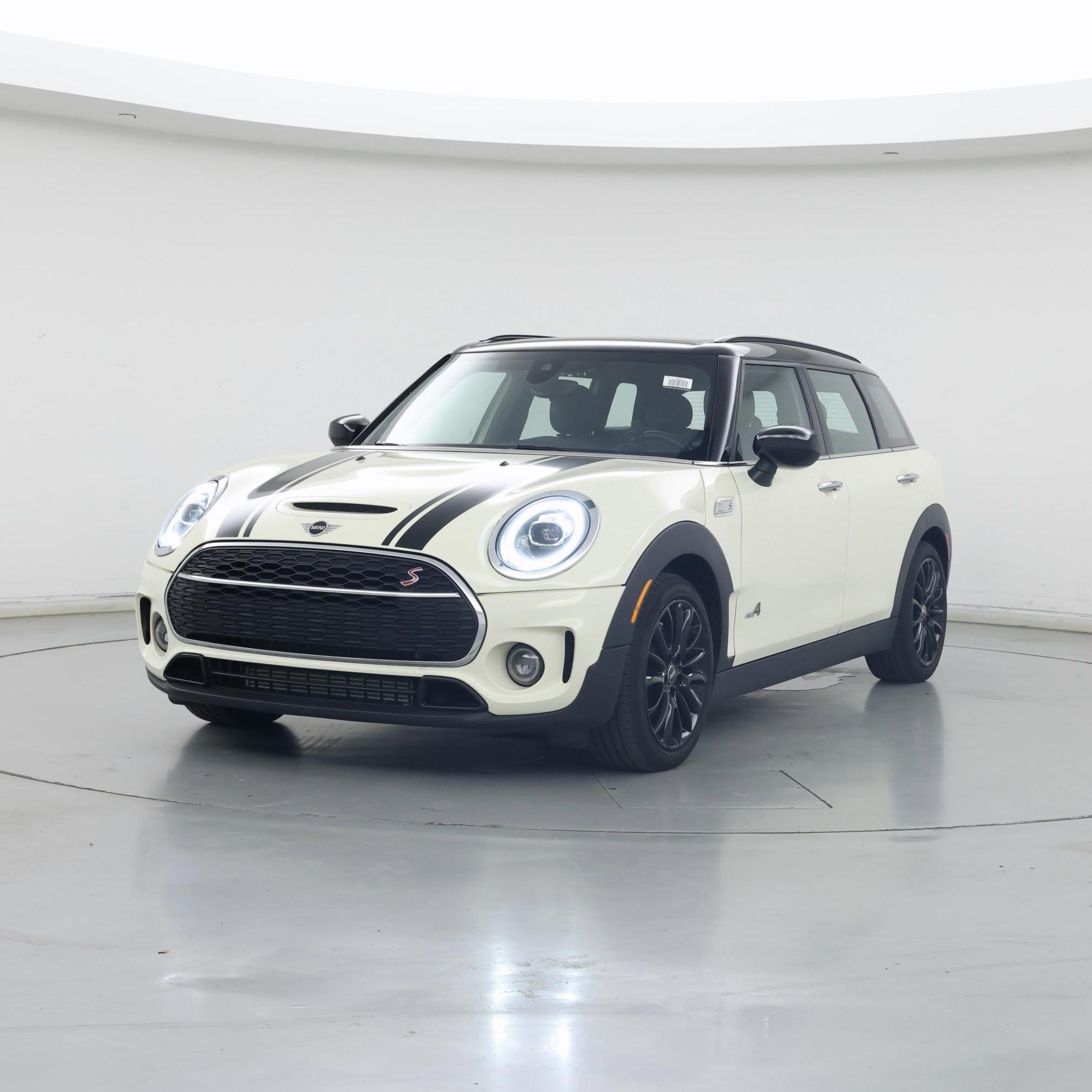 Thumbnail: 2020 MINI Cooper Clubman - 4