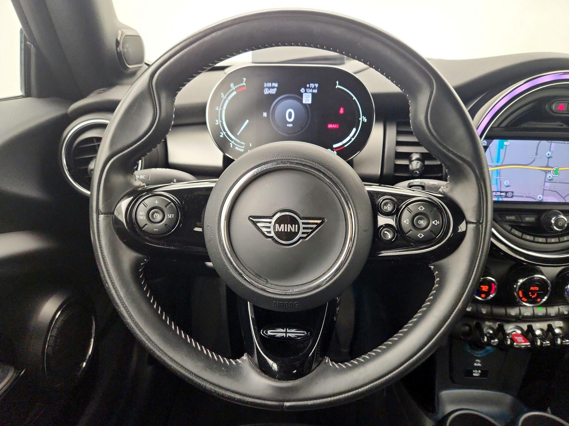 Thumbnail: 2021 MINI Cooper - 10