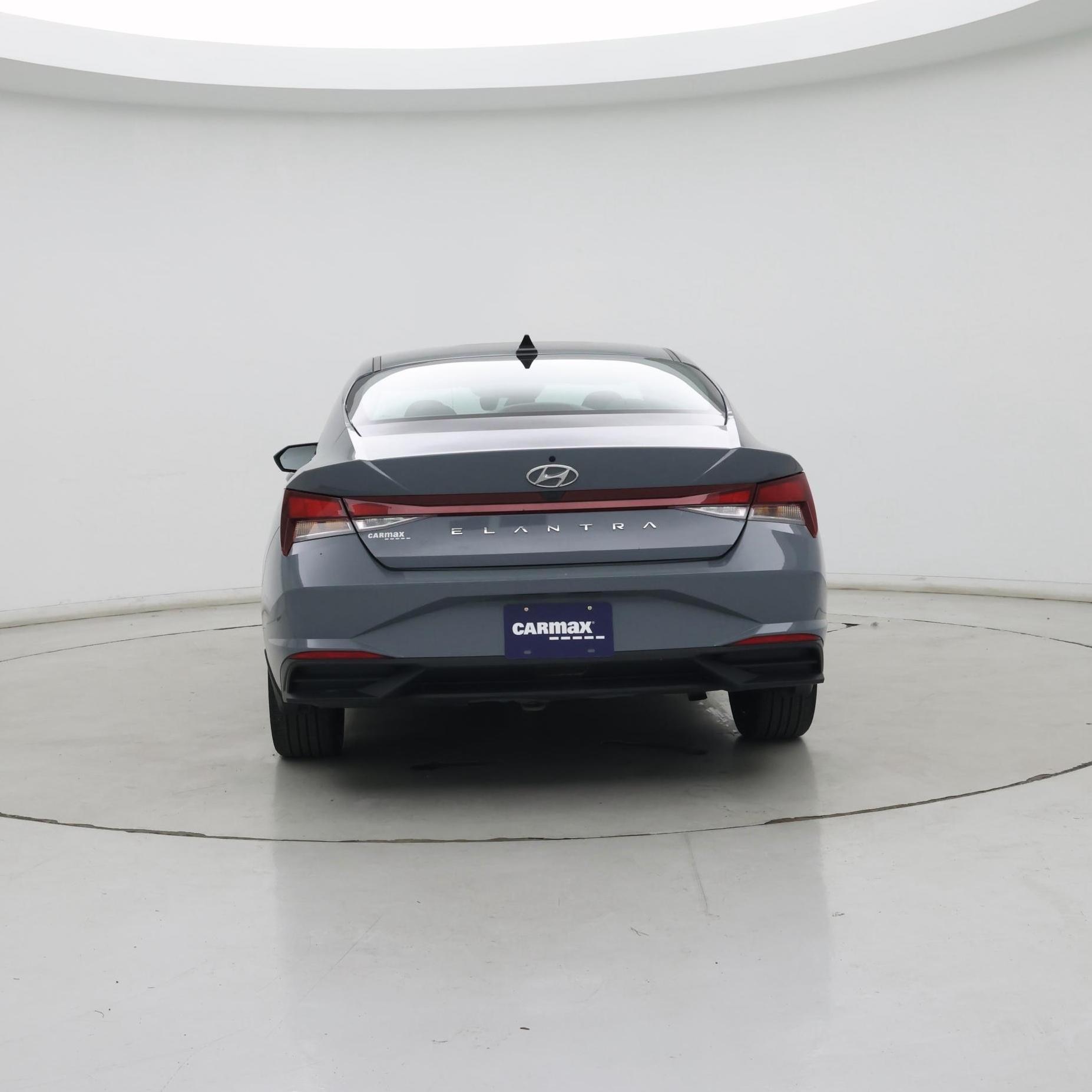 Thumbnail: 2023 Hyundai Elantra - 6