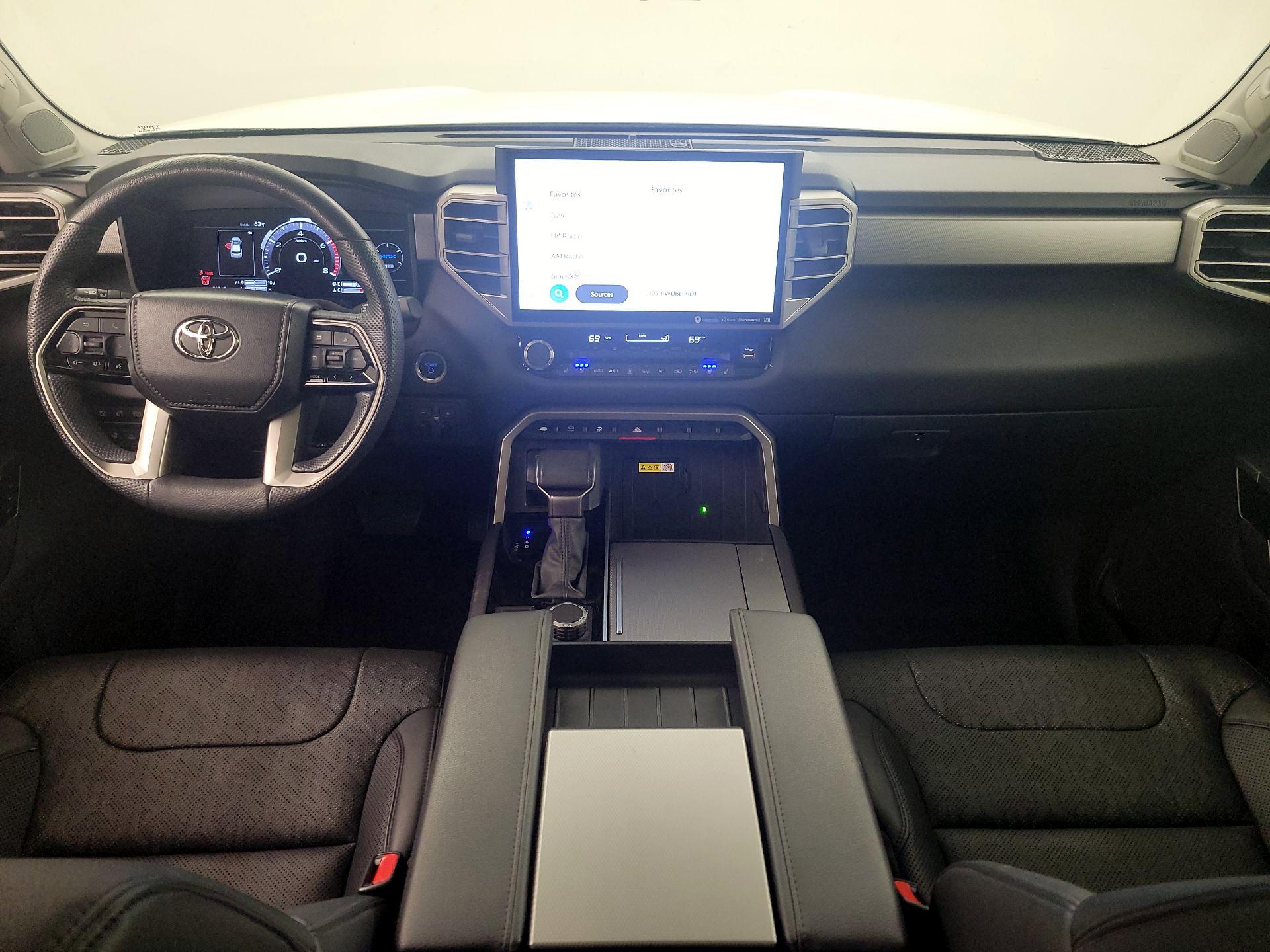 Thumbnail: 2024 Toyota Sequoia - 9