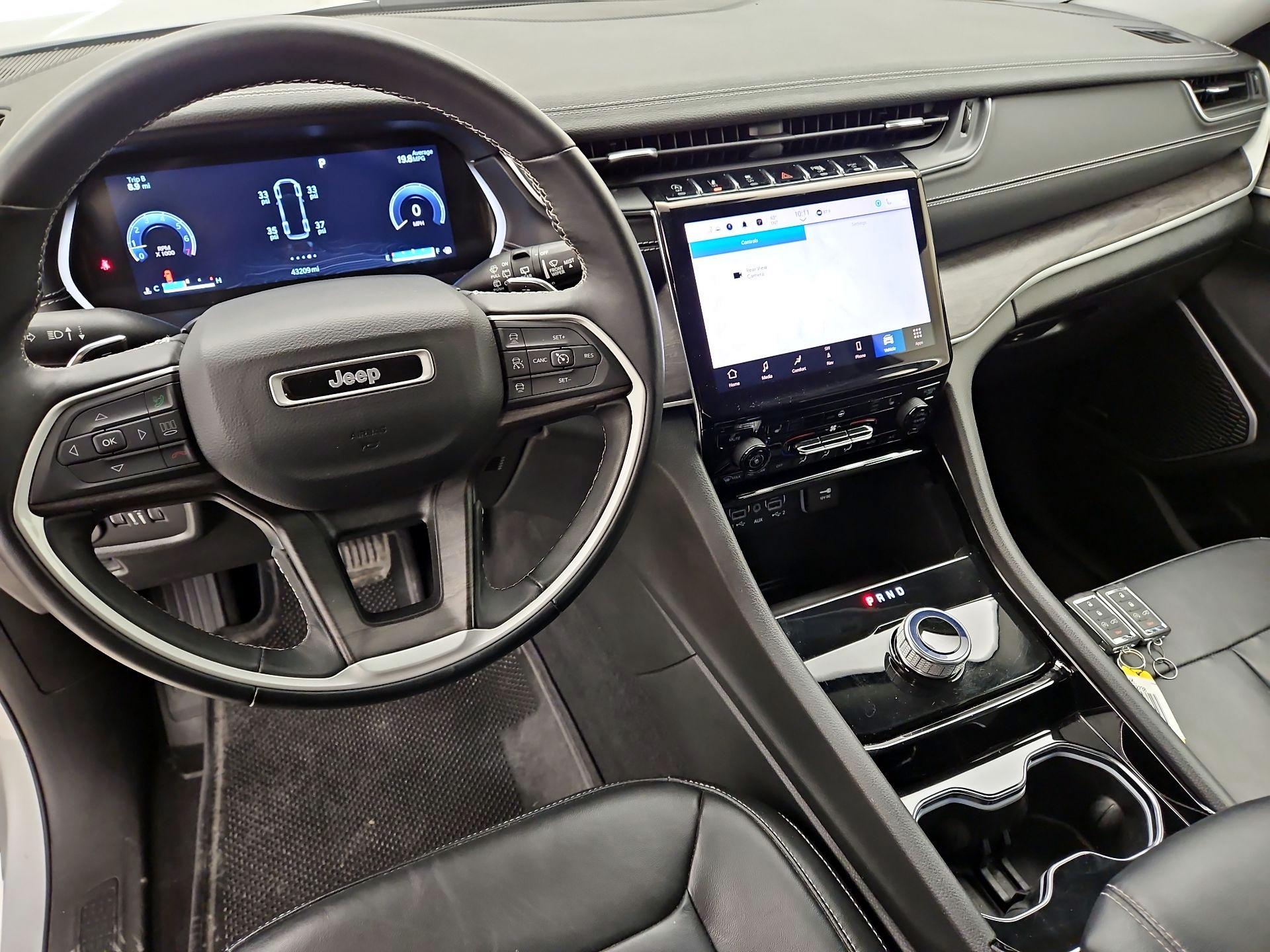 Thumbnail: 2022 Jeep Grand Cherokee - 9