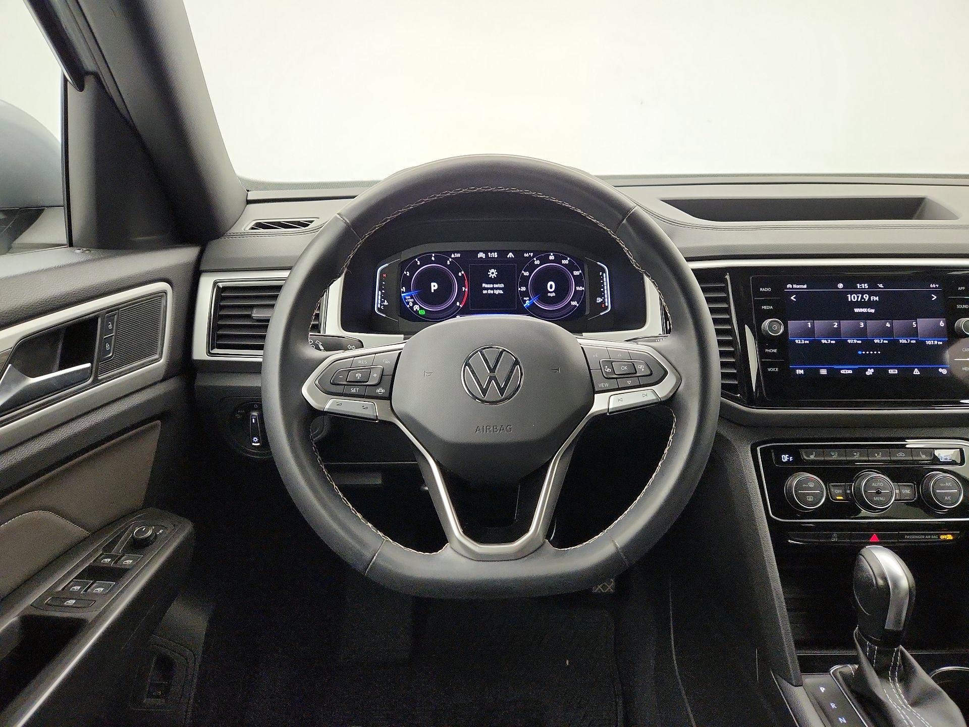 Thumbnail: 2023 Volkswagen Atlas - 10