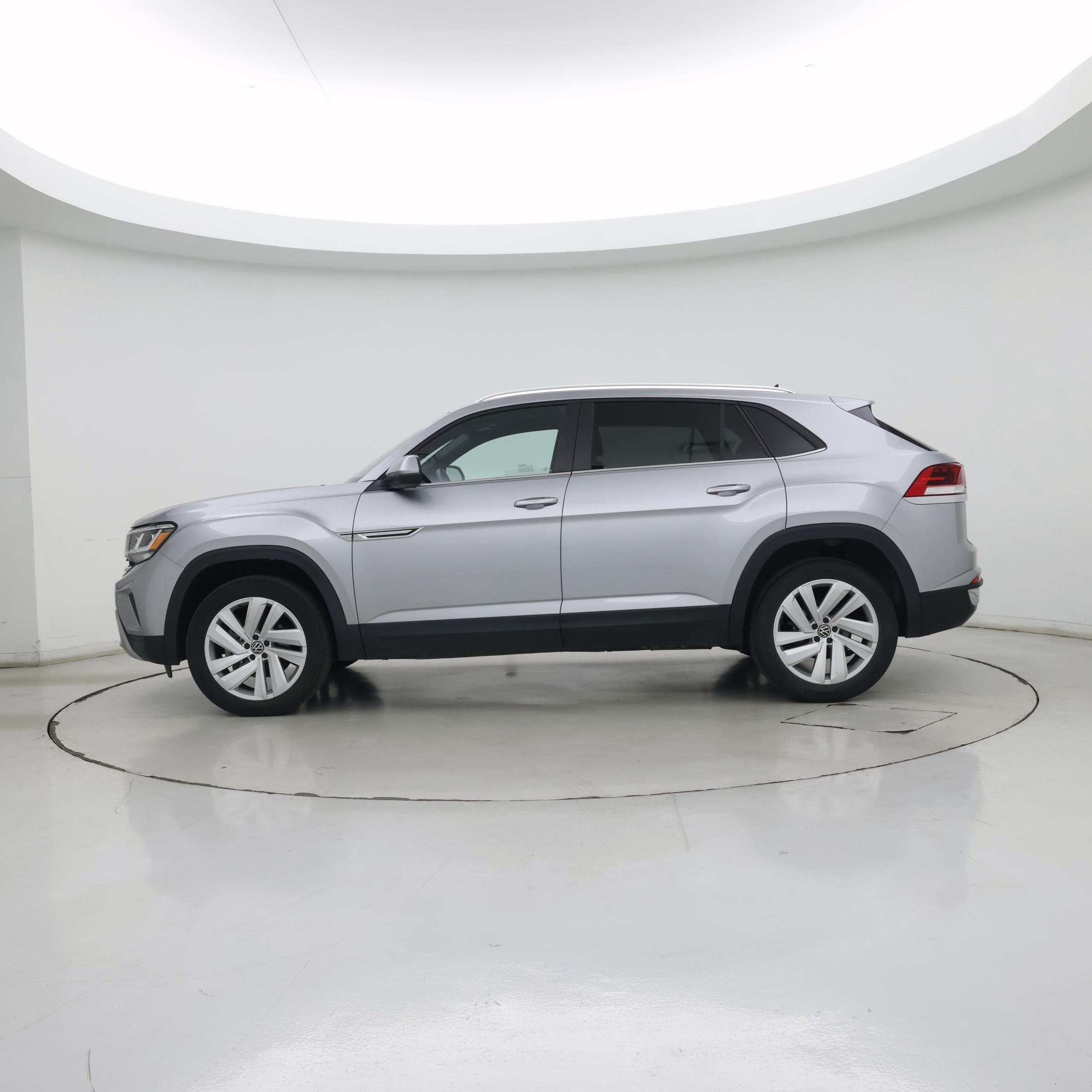 Thumbnail: 2023 Volkswagen Atlas - 3