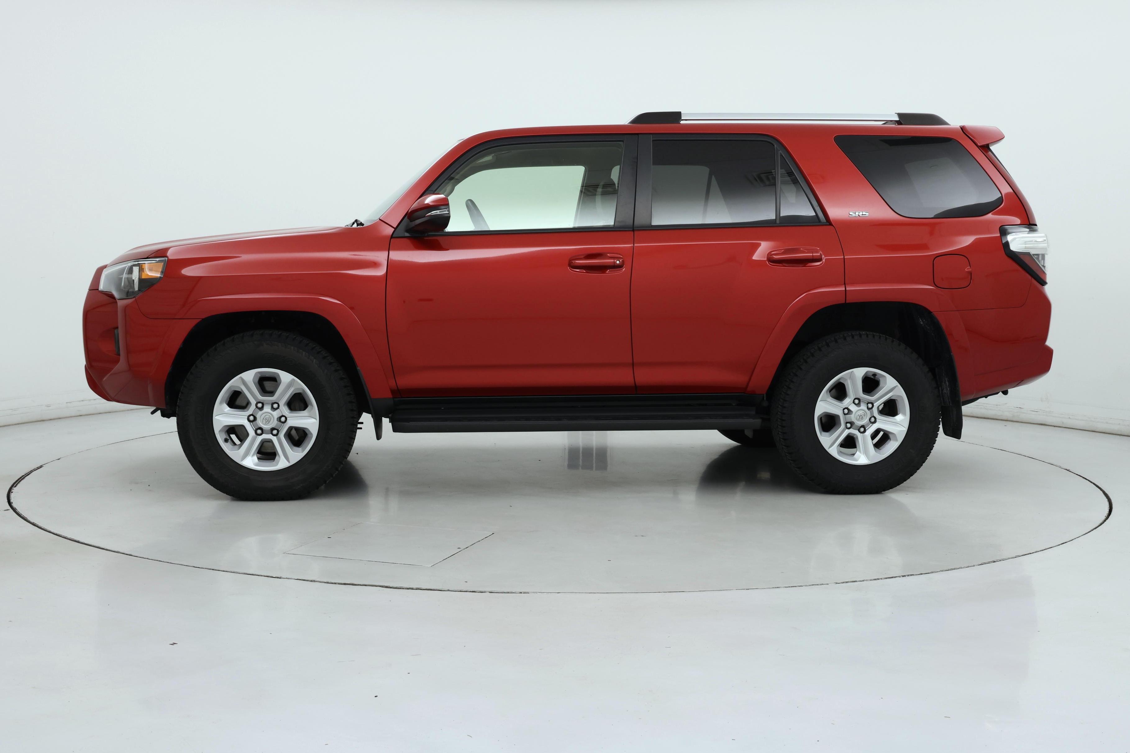 Thumbnail: 2022 Toyota 4Runner - 3