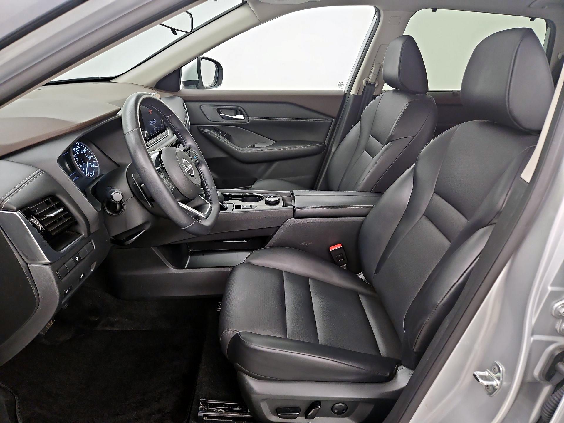 Thumbnail: 2023 Nissan Rogue - 11